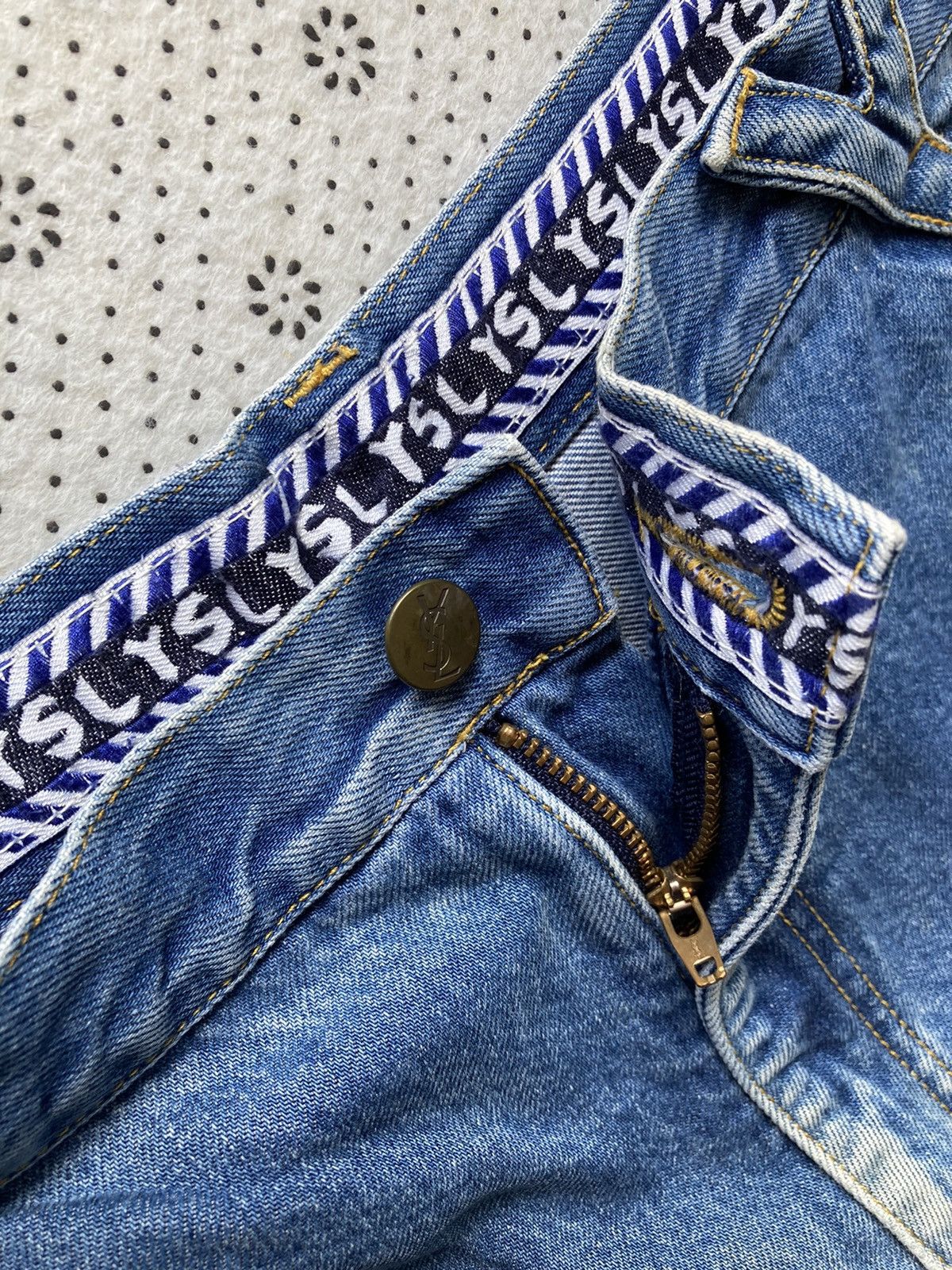Designer VINTAGE 1990s YSL WOMEN JEANS Size 32" / US 10 / IT 46 - 8 Thumbnail