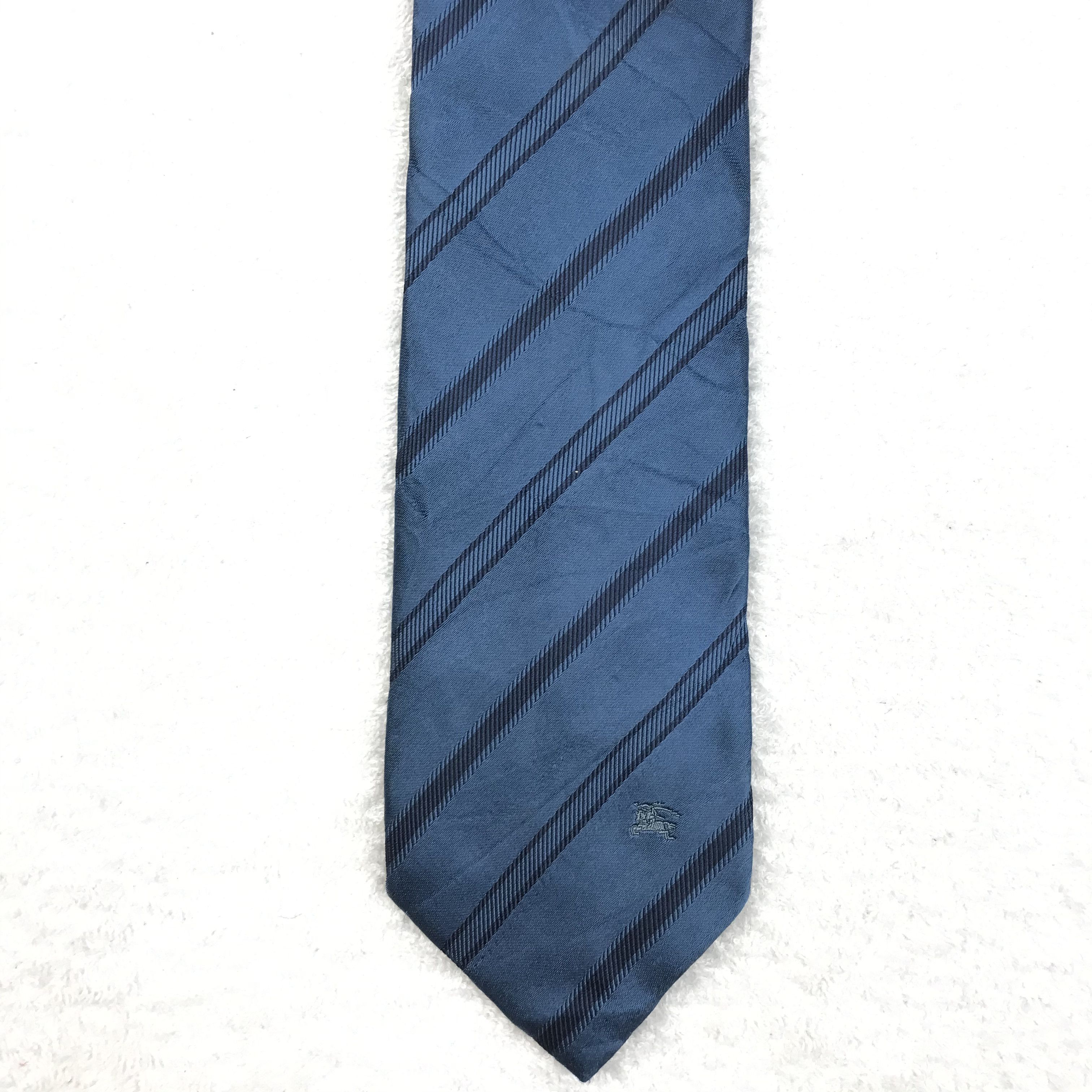 Burberry × Designer × Vintage B217 Vintage Burberry Pure Silk Necktie Nova Check Monogram Size ONE SIZE - 4 Thumbnail