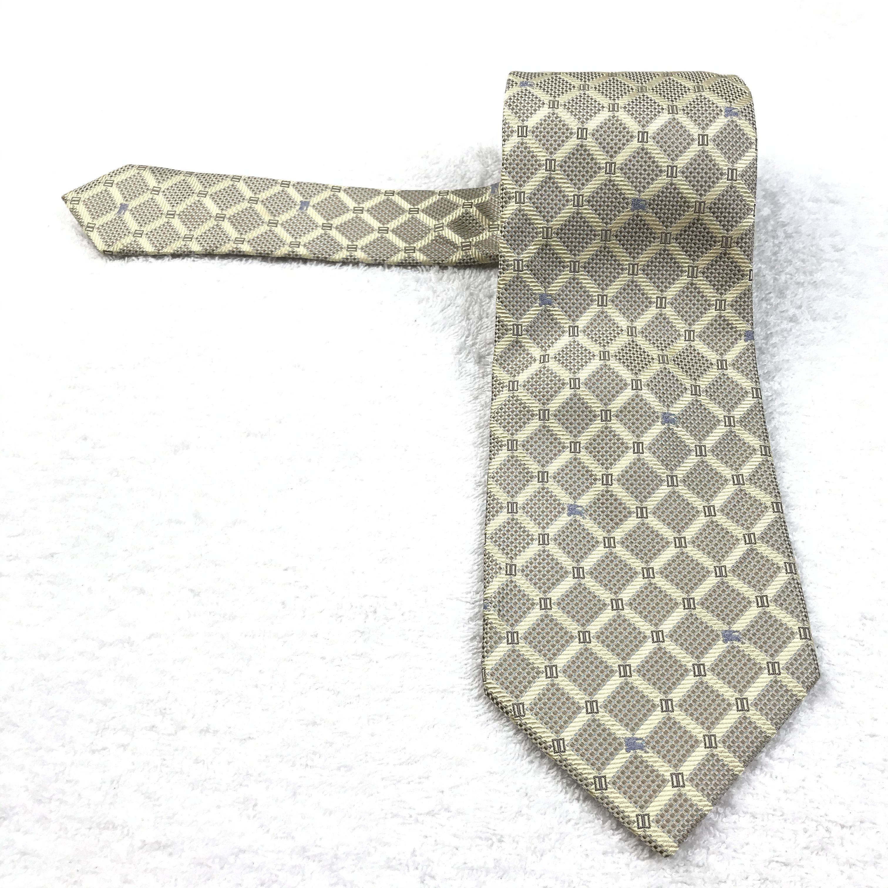 B204 Vintage Burberry Pure Silk Necktie Nova Check Monogram