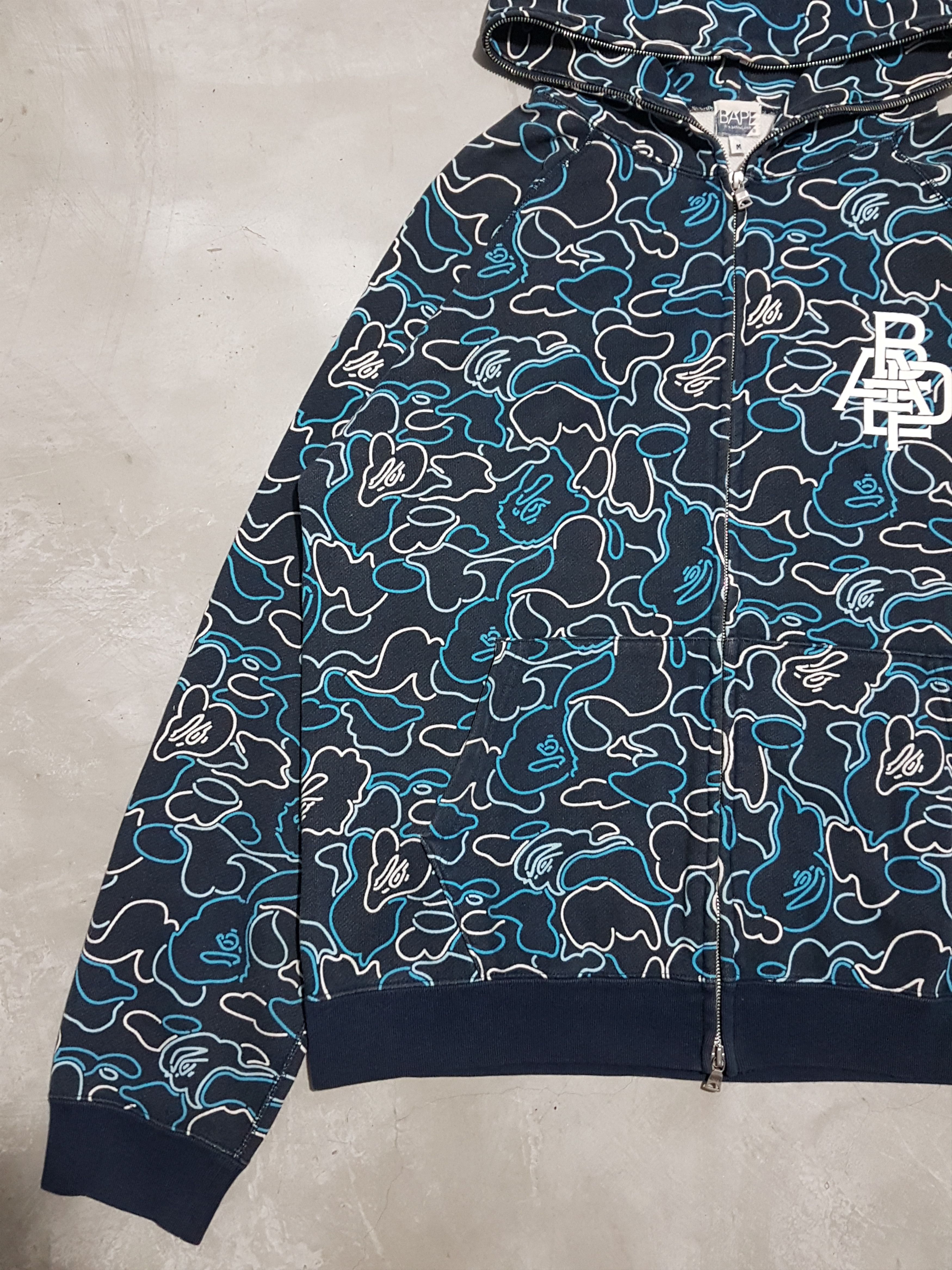 Bape OG Bape Glow In The Dark Pencil Camou Full Zip Hoodie 2006 Size US M / EU 48-50 / 2 - 3 Thumbnail