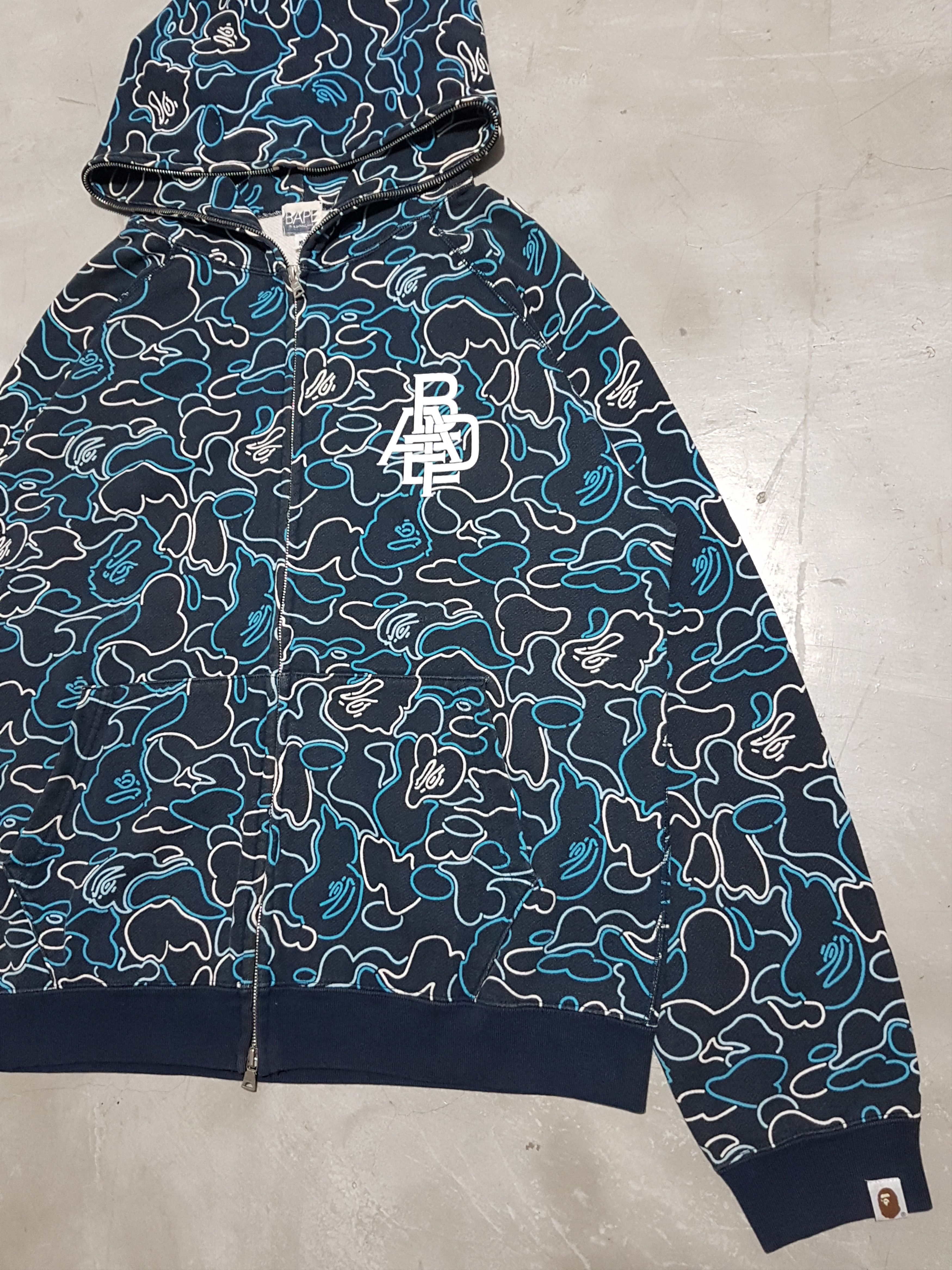 Bape OG Bape Glow In The Dark Pencil Camou Full Zip Hoodie 2006 Size US M / EU 48-50 / 2 - 4 Thumbnail