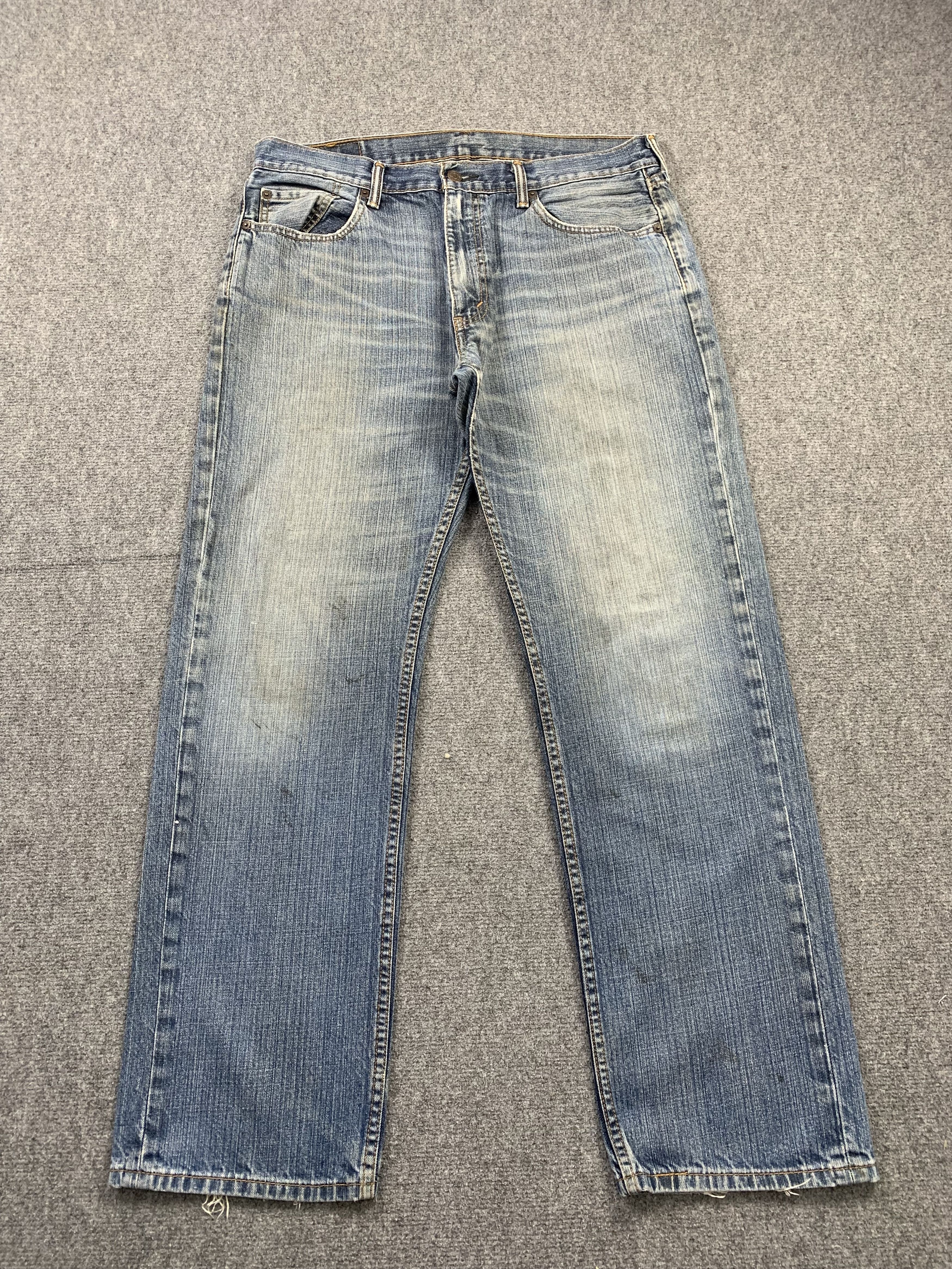 Levi's Vintage Levis 559 Faded Blue Jeans DP2173 Size US 37 - 1 Thumbnail