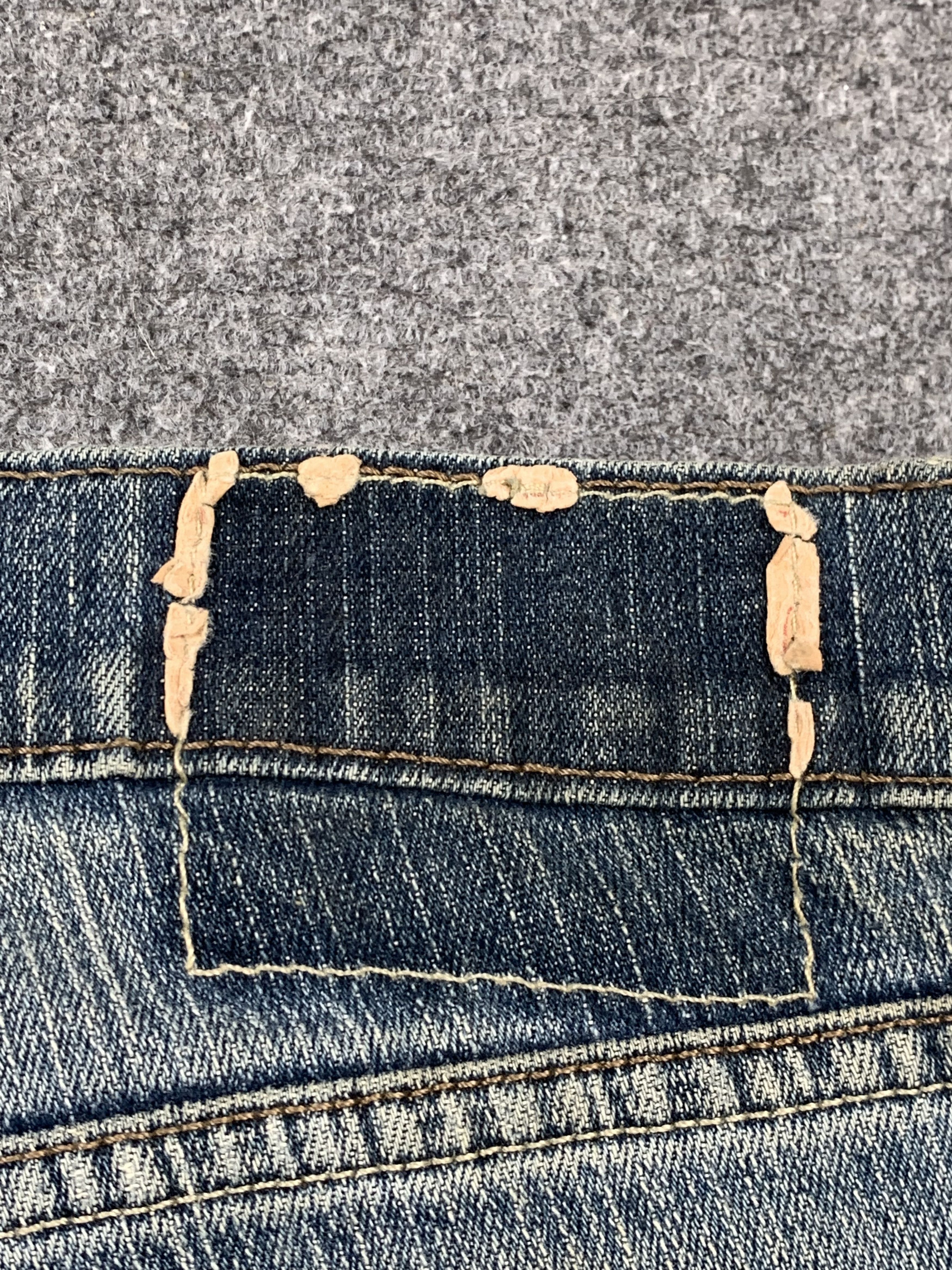 Levi's Vintage Levis 559 Faded Blue Jeans DP2174 Size US 32 / EU 48 - 10 Thumbnail