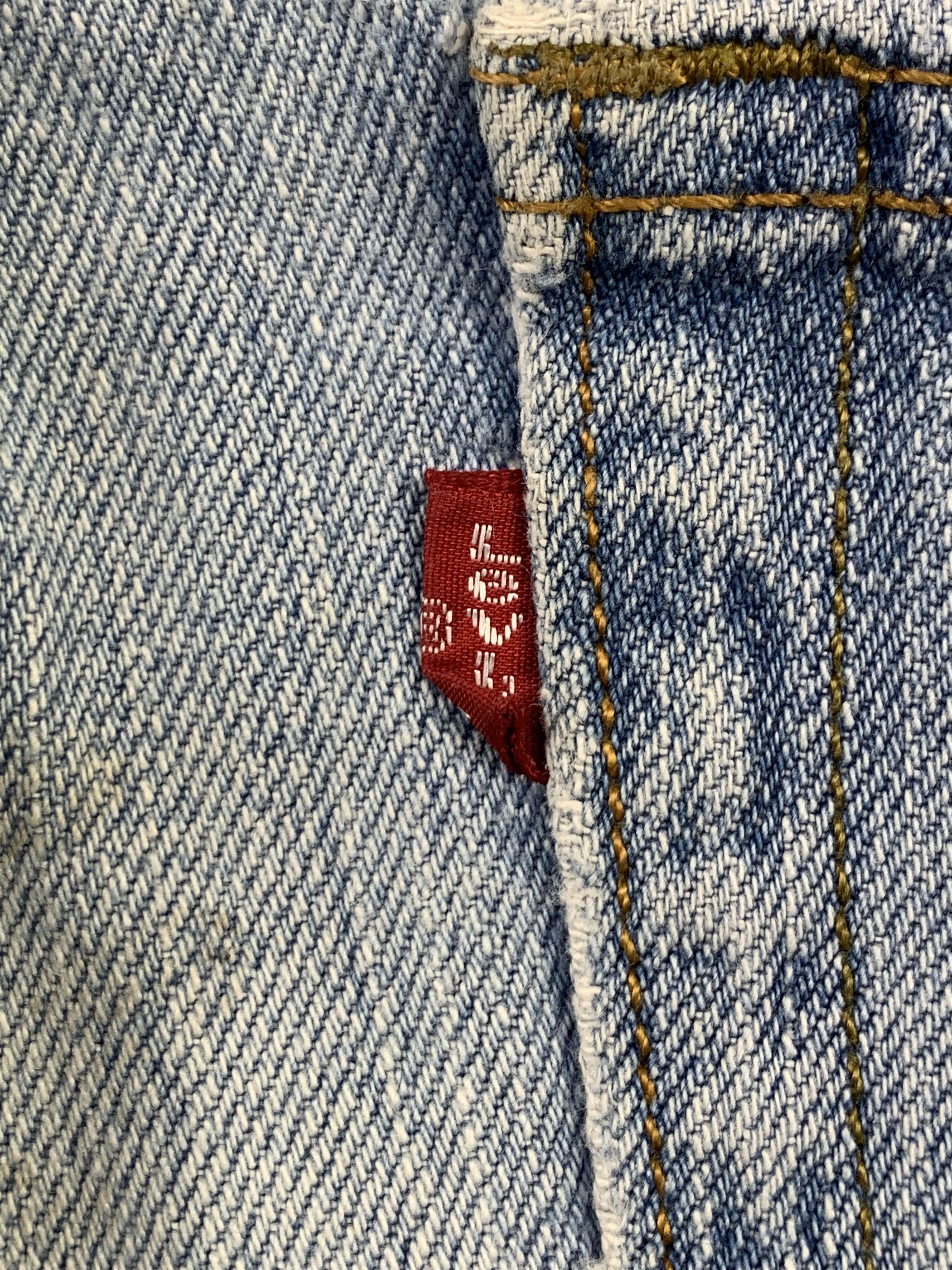Levi's Vintage Levis 514 Light Wash Jeans DP2176 Size US 37 - 6 Thumbnail