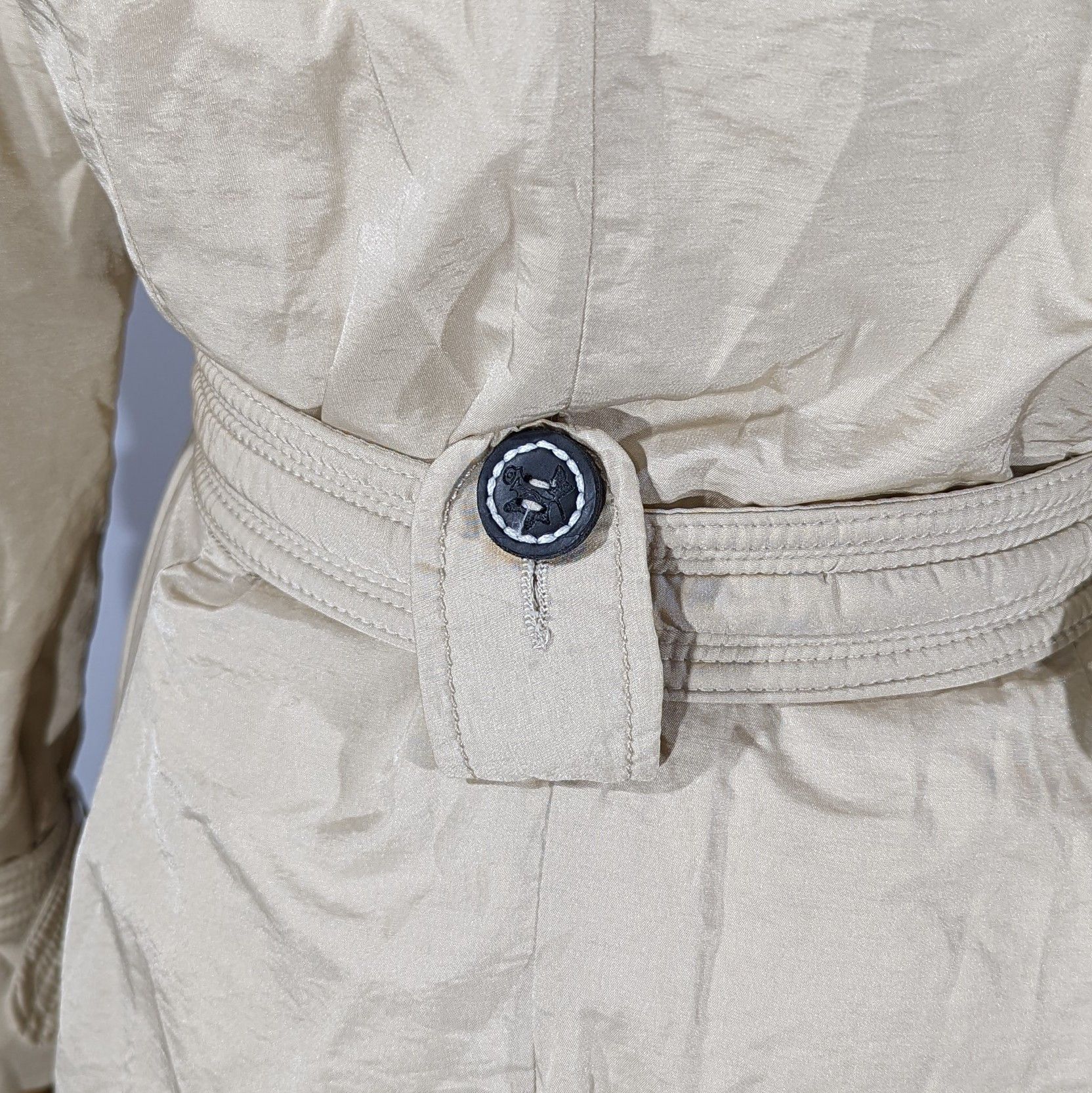 Max Mara Max Mara Womens Down Coat Jacket Made In Italy White Beige Size S / US 4 / IT 40 - 14 Thumbnail