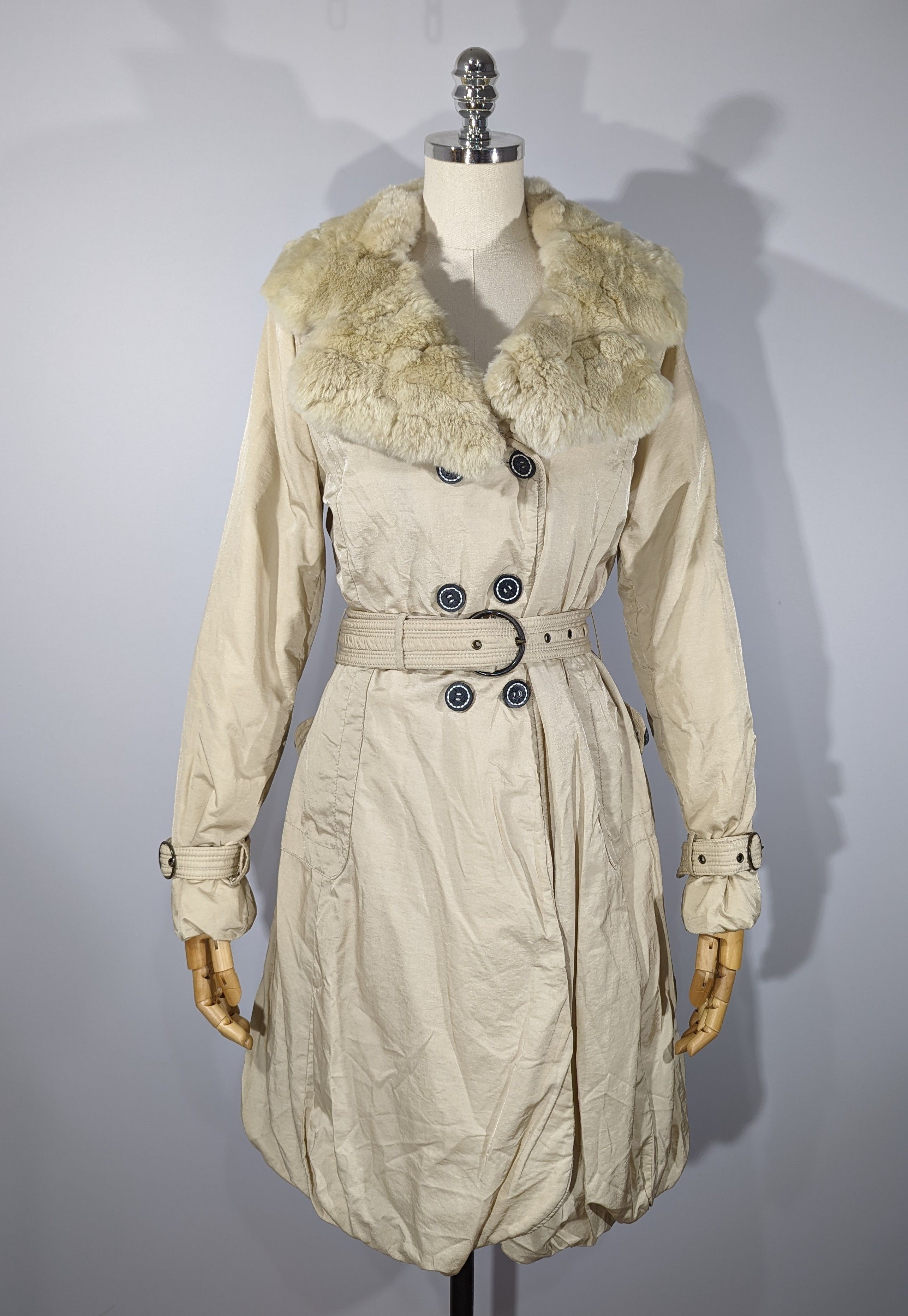 Max Mara Max Mara Womens Down Coat Jacket Made In Italy White Beige Size S / US 4 / IT 40 - 1 Thumbnail
