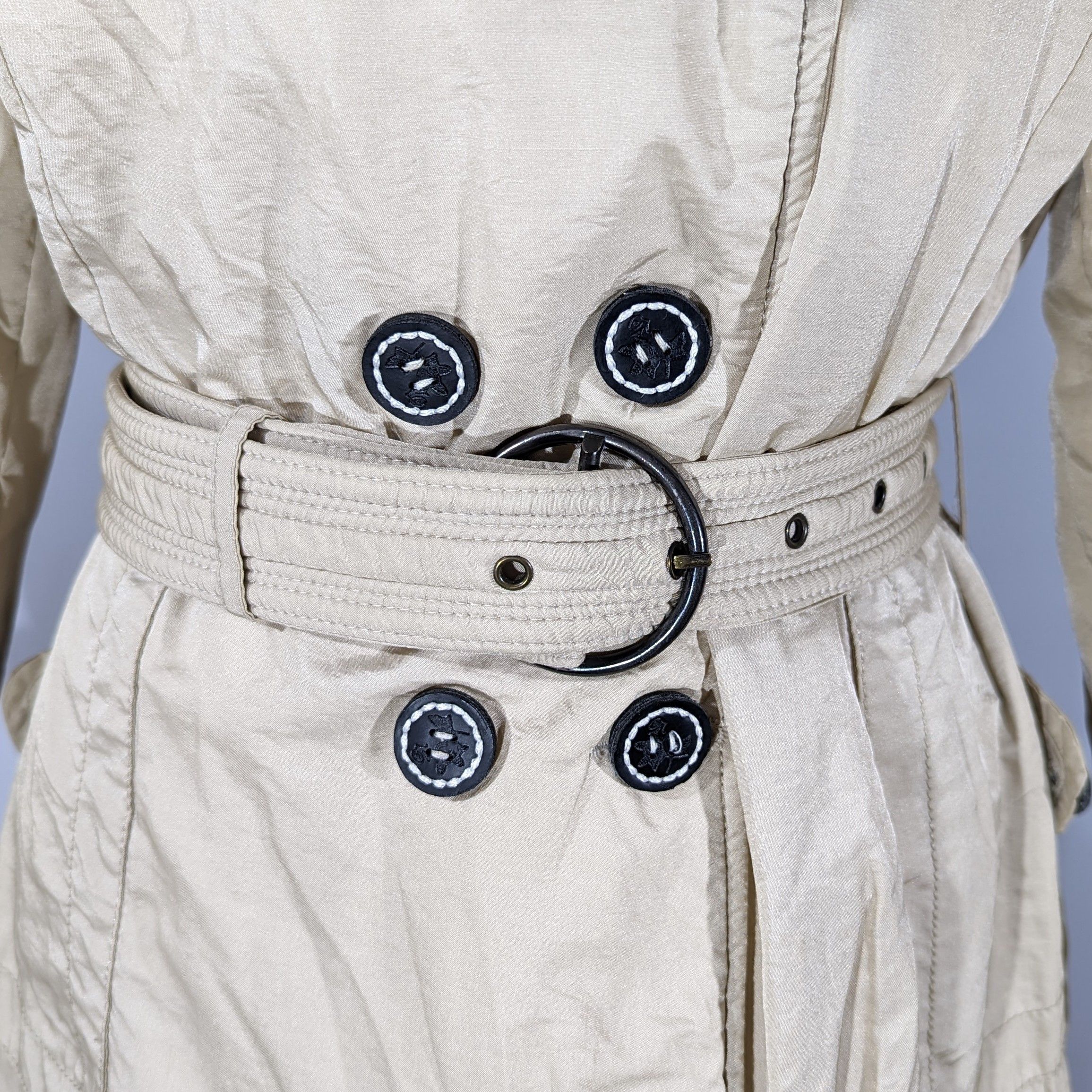 Max Mara Max Mara Womens Down Coat Jacket Made In Italy White Beige Size S / US 4 / IT 40 - 2 Thumbnail