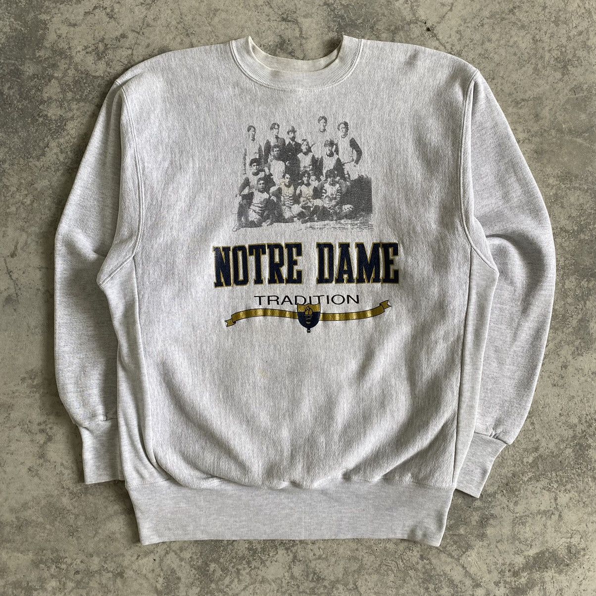 Vintage Vintage Notre Dame Tradition Thick Cotton Sweatshirt Size US XL / EU 56 / 4 - 1 Thumbnail