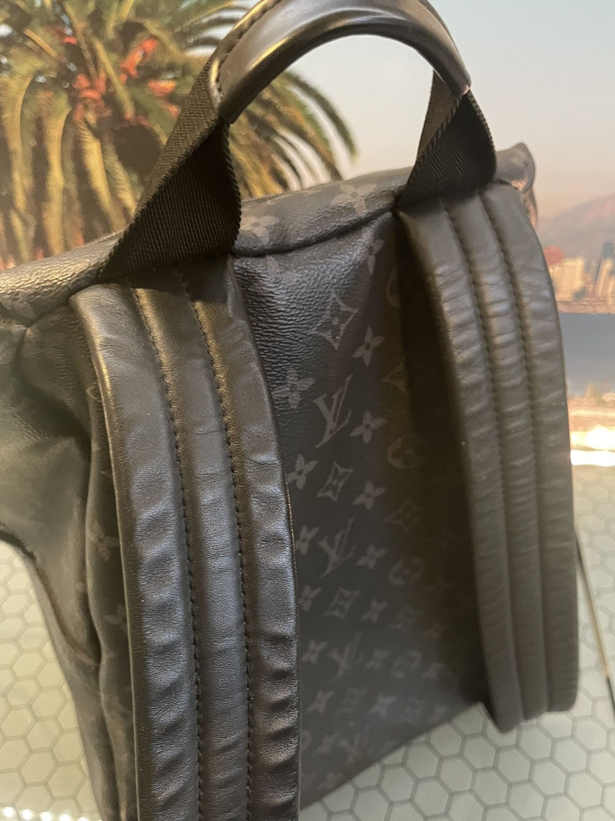 Louis Vuitton Louis Vuitton Apollo Backpack Size ONE SIZE - 7 Thumbnail
