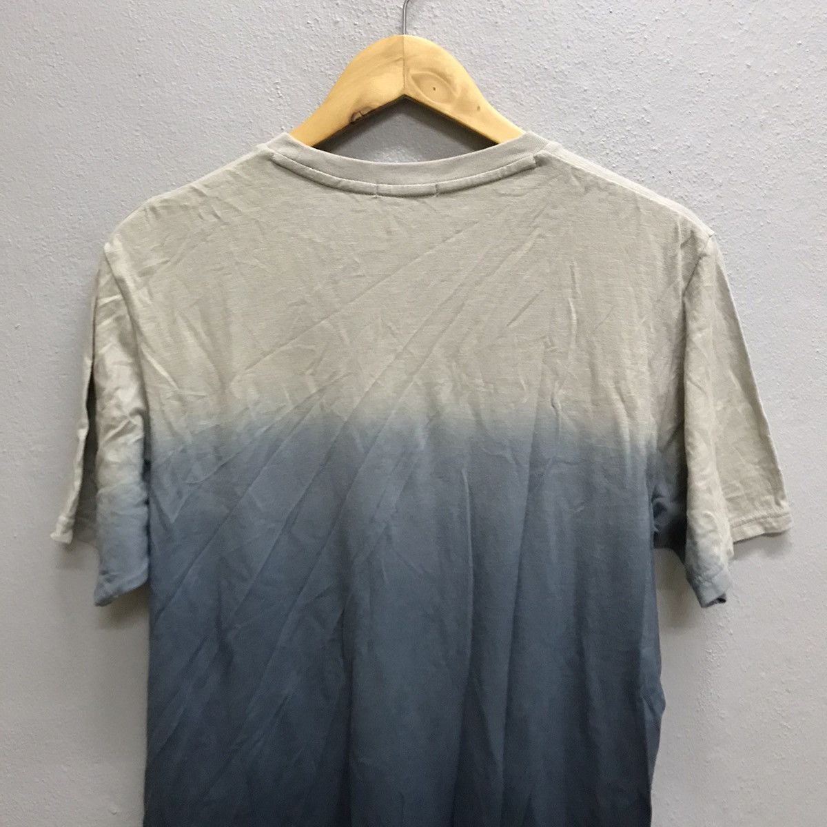 Japanese Brand Uniqlo Style Tshirt Size US M / EU 48-50 / 2 - 6 Thumbnail