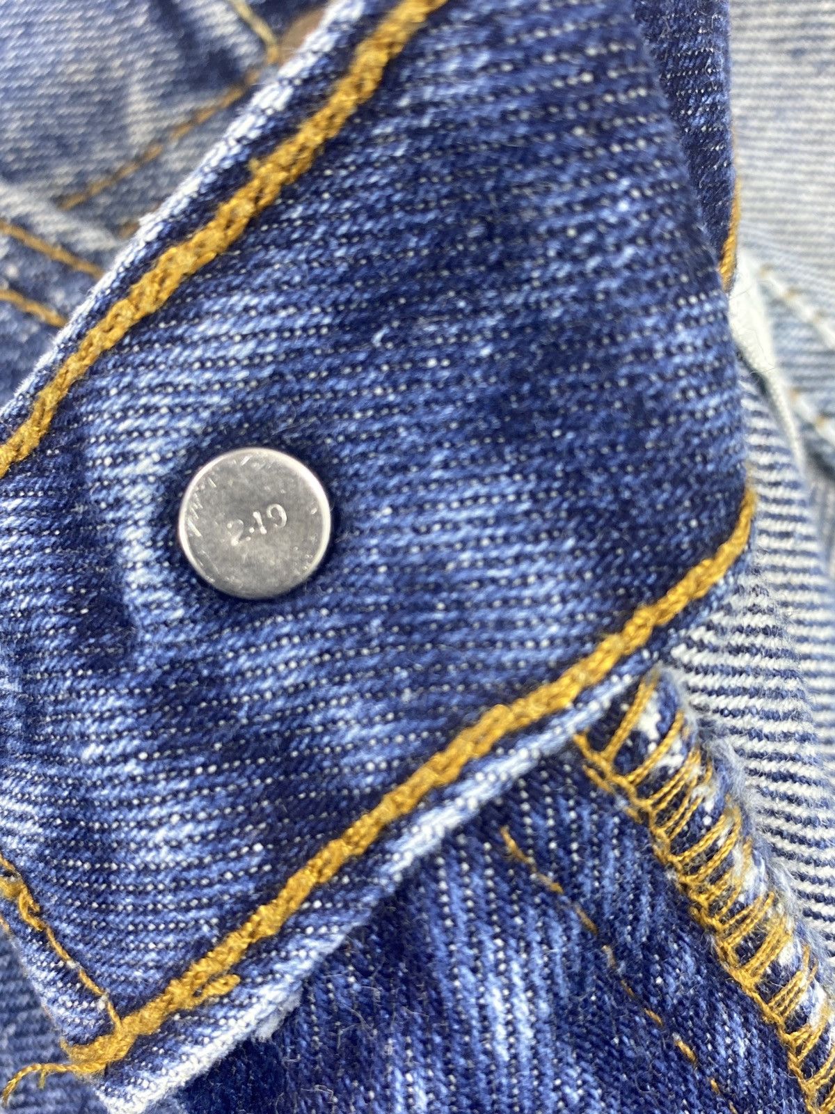 Levi's VINTAGE LEVIS 550 BLUE WASH JEANS-J469 Size US 36 / EU 52 - 6 Thumbnail