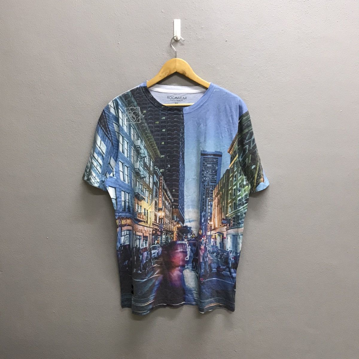 Rocawear Rocawear Overprint Tshirt Size US L / EU 52-54 / 3 - 3 Thumbnail