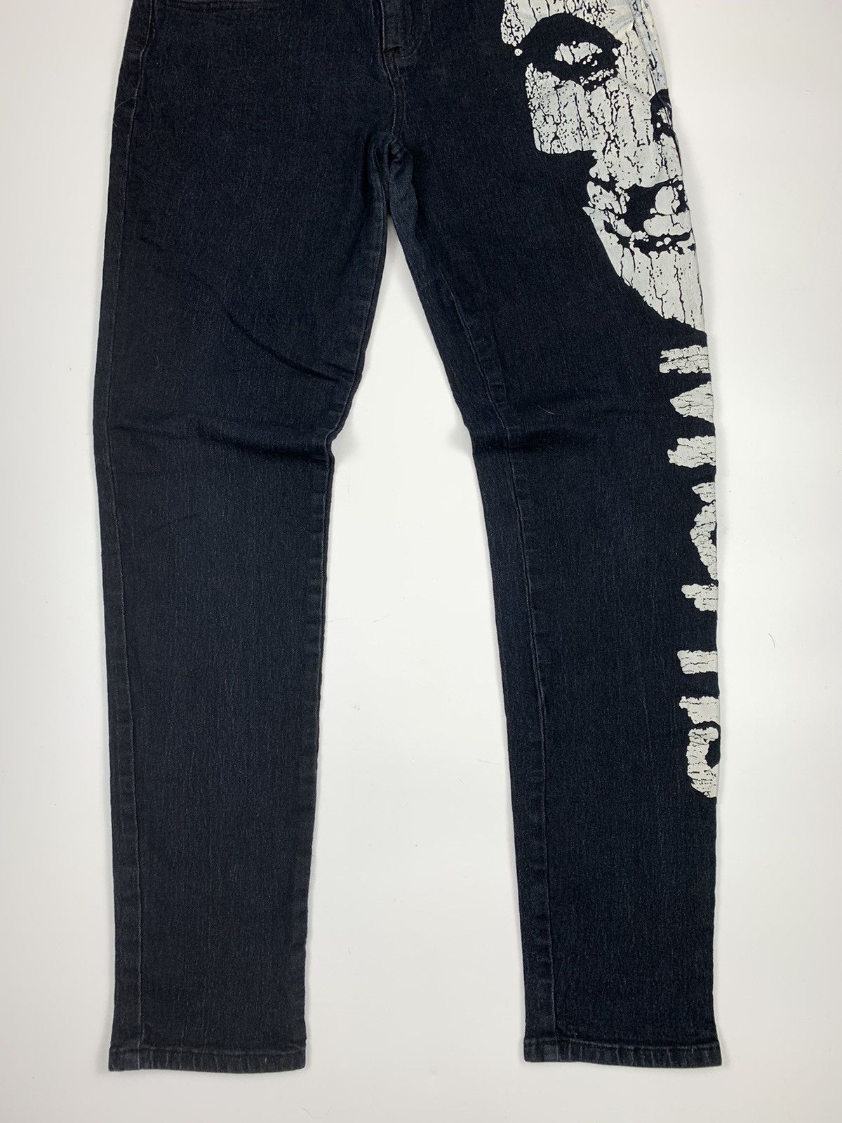Band Tees × Iron Fist Misfit Overprint Black Skinny Jeans Size US 28 / EU 44 - 4 Thumbnail