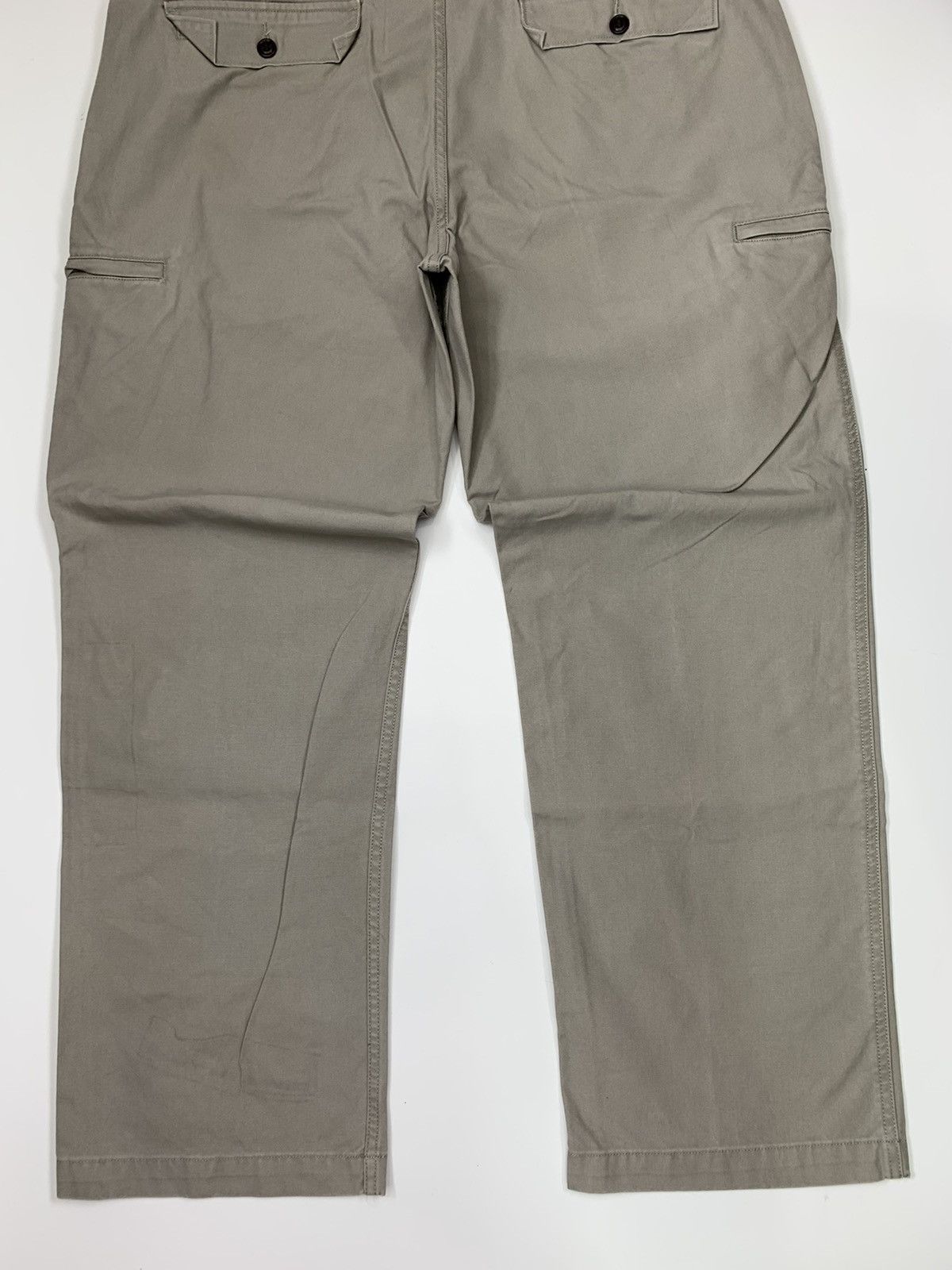Designer × Dockers Dockers Classic Fit Multipocket Cargo Pant Size US 37 - 8 Thumbnail