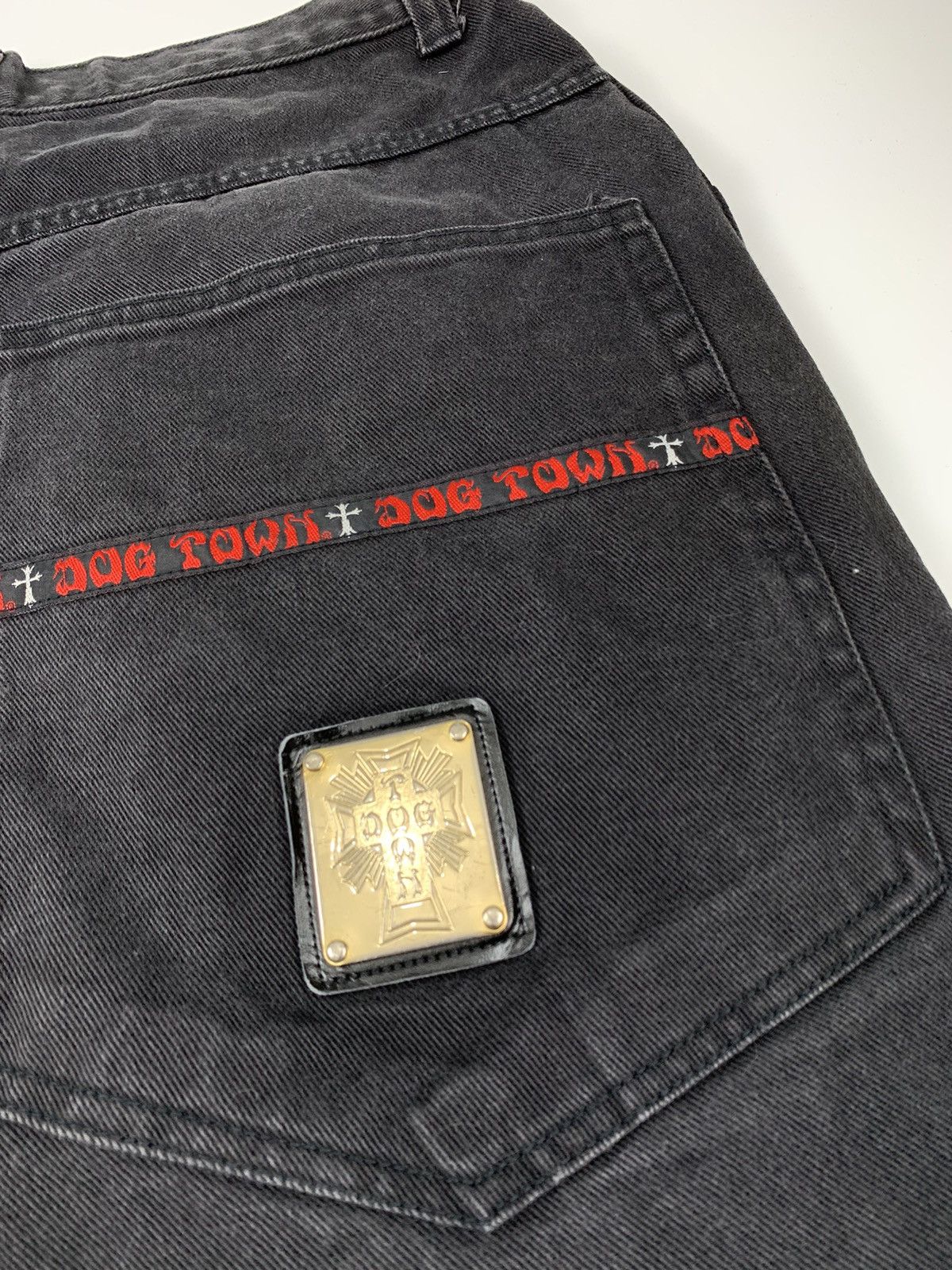 Dogtown × Japanese Brand Dogtown Iconic Metal Logo Baggy Short Pant Size US 31 - 10 Thumbnail