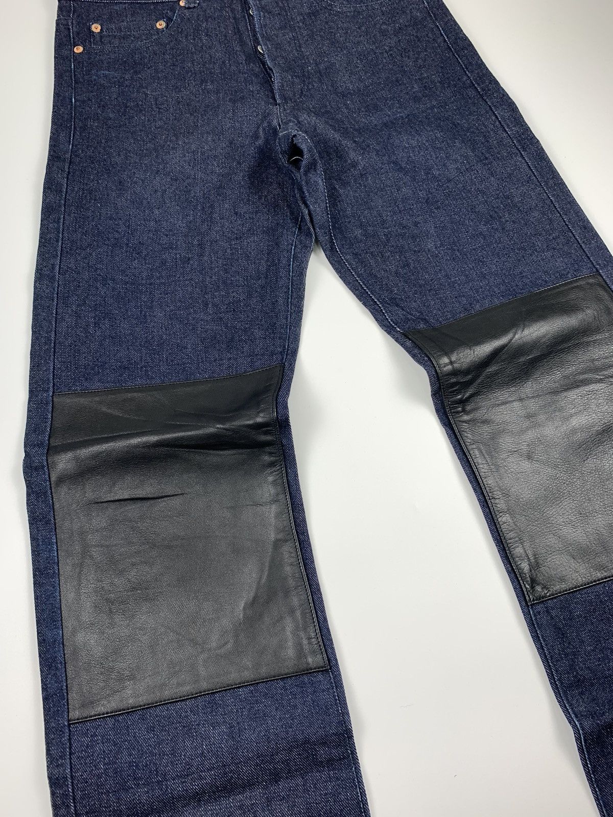 Japanese Brand × Worldwide Youth Worldwide Love Leather Double knee Denim Jeans Size US 29 - 4 Thumbnail
