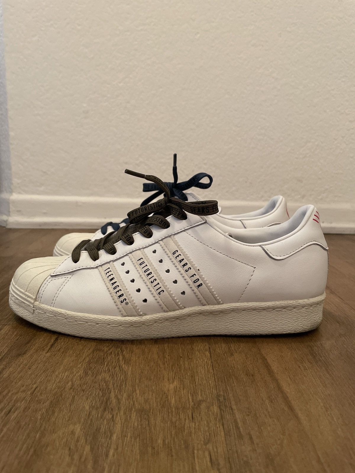 Adidas × Human Made Superstar x Human Made Size US 8.5 / EU 41-42 - 1 Thumbnail