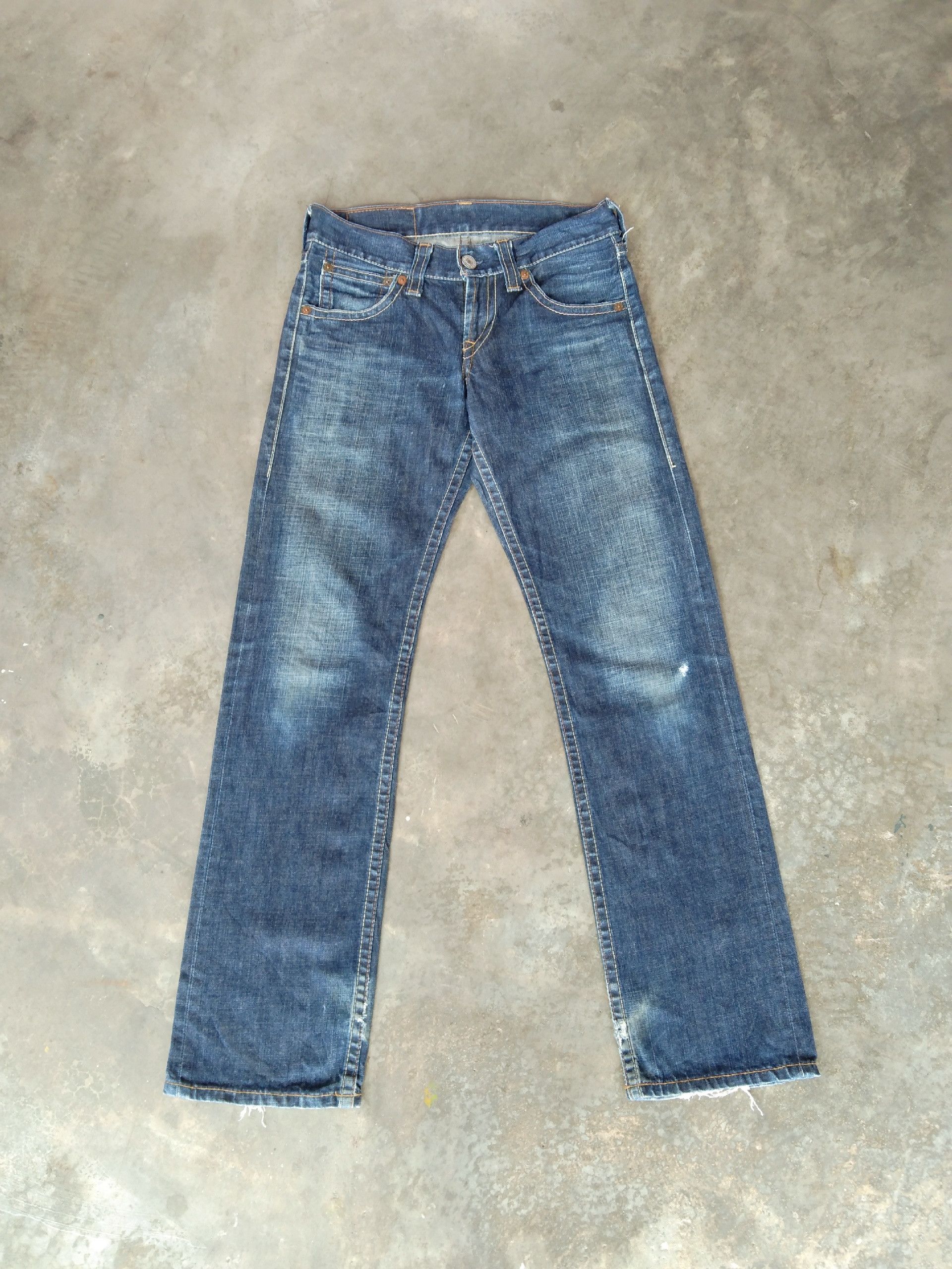 Levi's Vintage Levi's Jeans 502 Distressed Denim 29x31 Size US 29 - 1 Thumbnail
