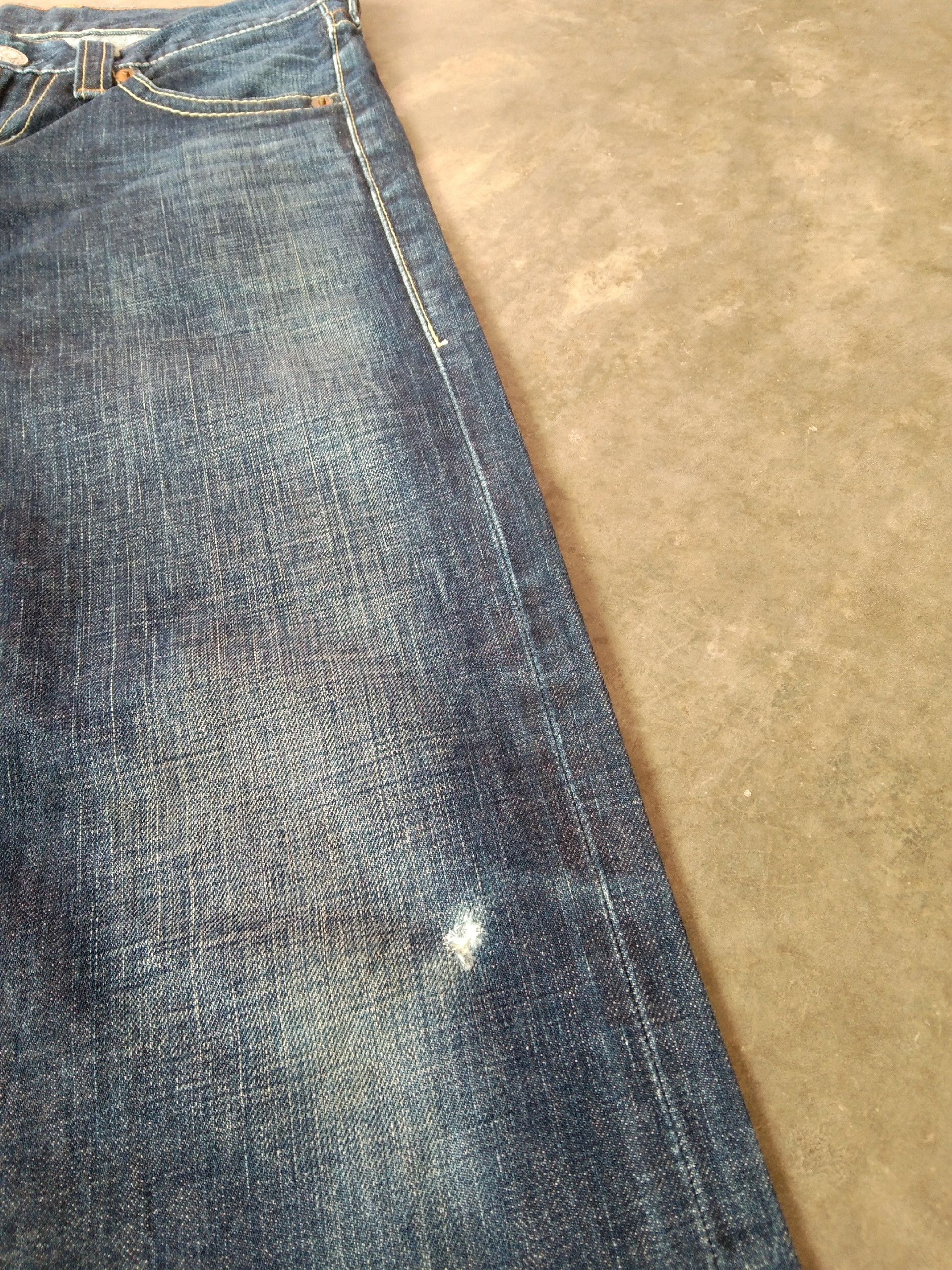 Levi's Vintage Levi's Jeans 502 Distressed Denim 29x31 Size US 29 - 5 Thumbnail