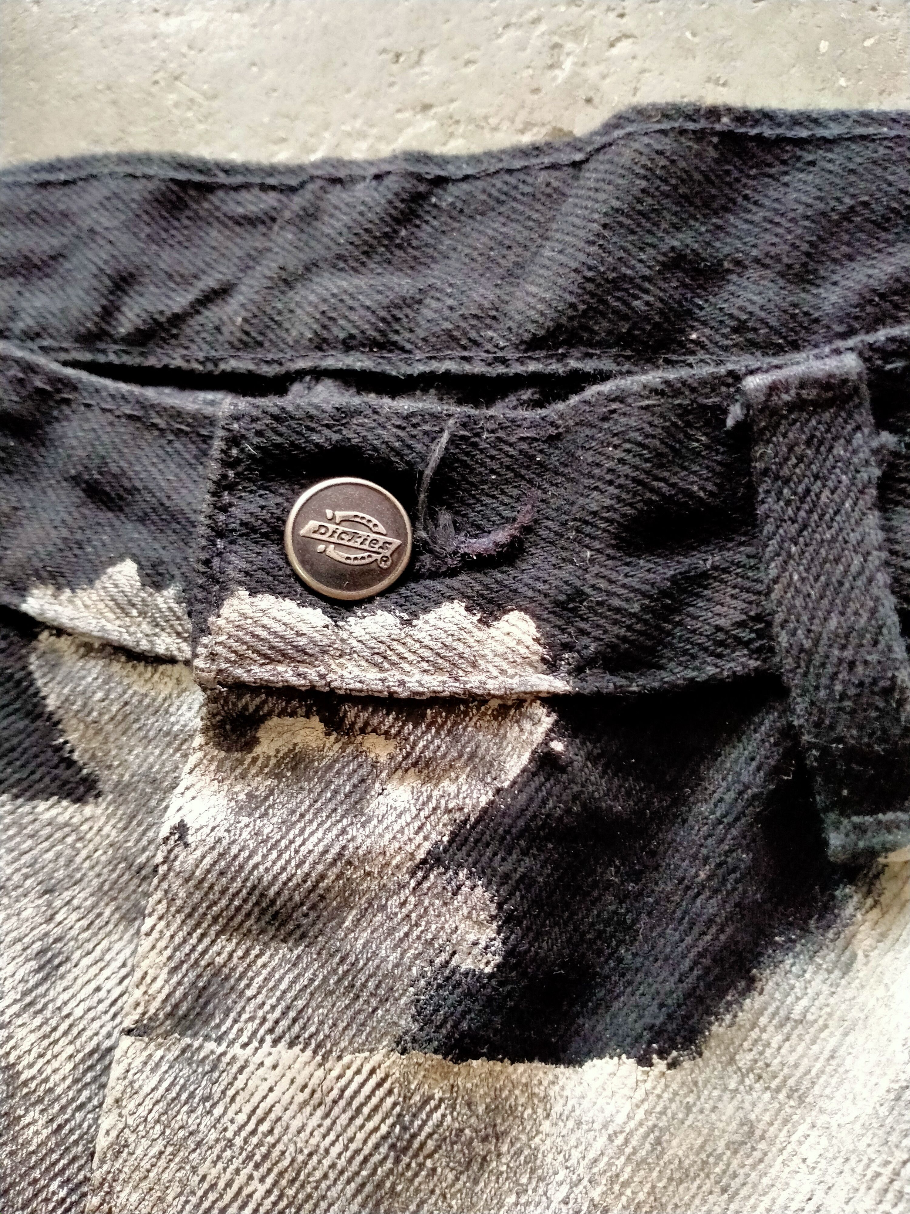 Dickies DICKIES SKELETON PAINT DENIM Size US 36 / EU 52 - 3 Thumbnail