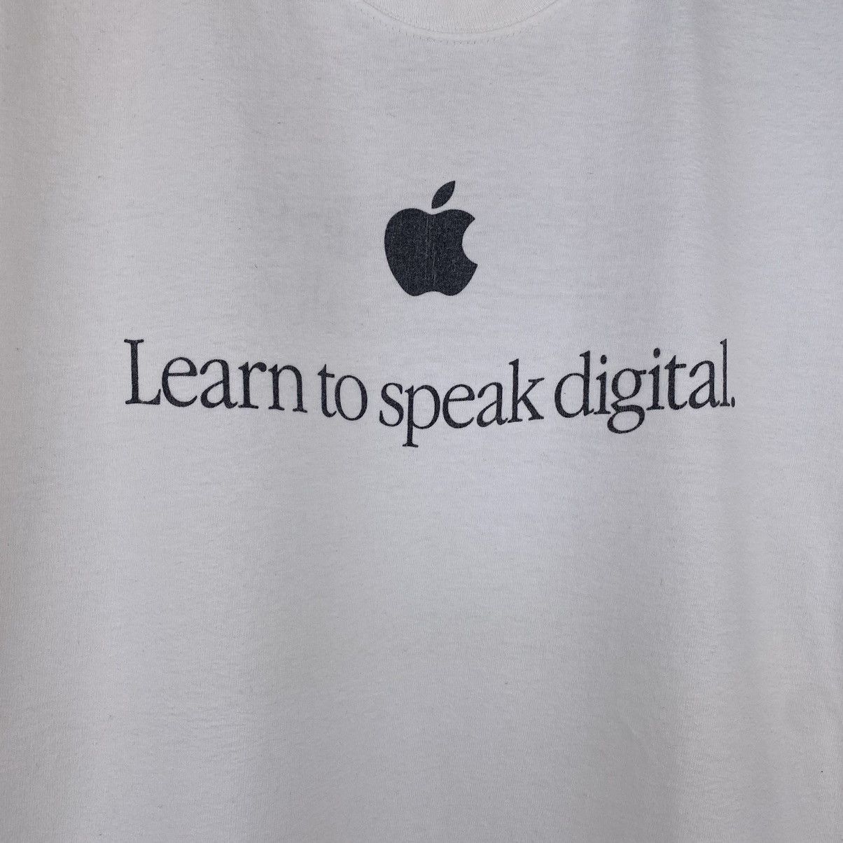 Apple × Mackintosh × Vintage Vintage Apple Corp Learn to Speak Digital t shirt 1990s Size US L / EU 52-54 / 3 - 2 Thumbnail