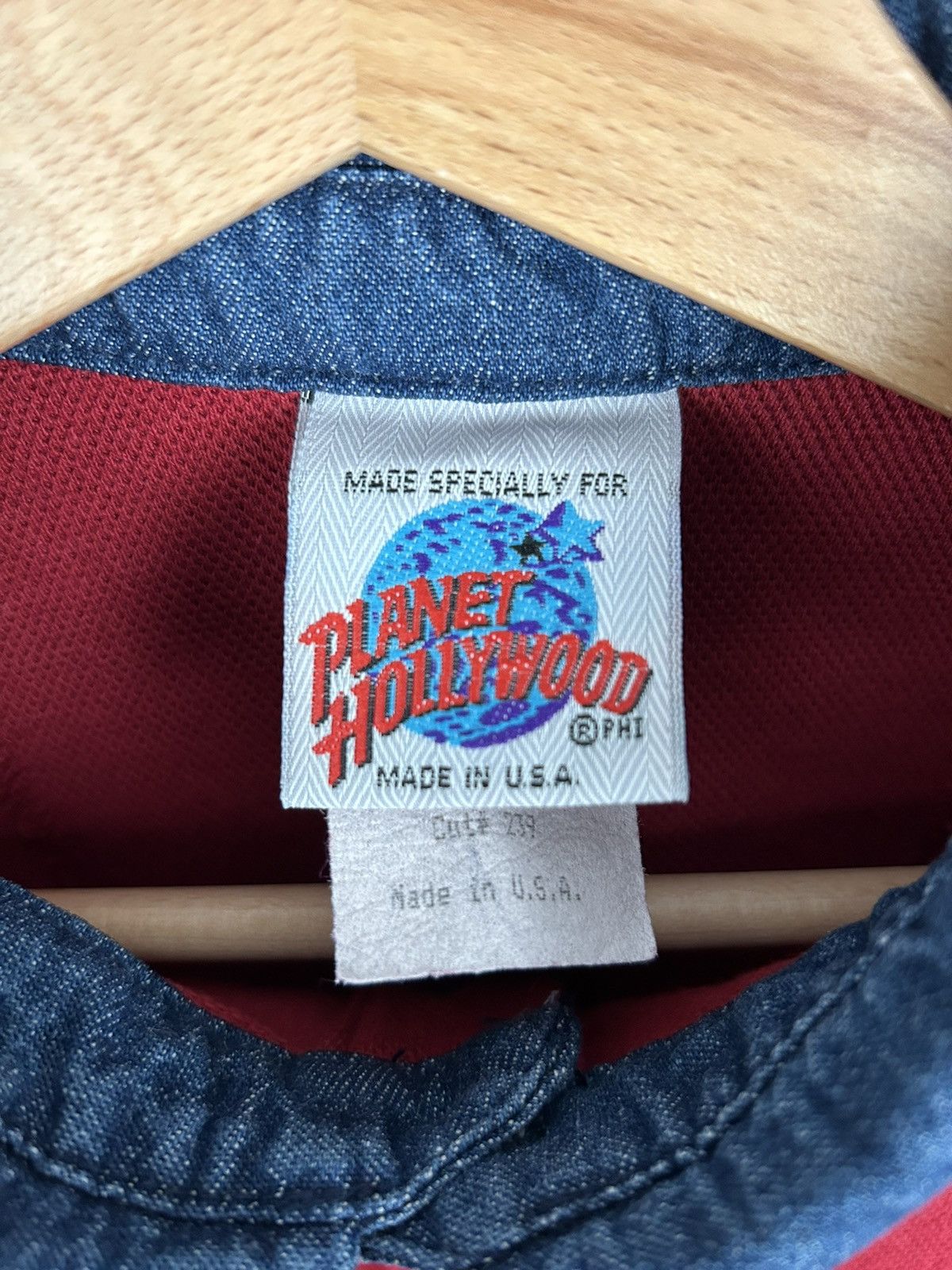 Planet Hollywood Vintage Planet Hollywood Made in USA 90s Size US M / EU 48-50 / 2 - 5 Thumbnail