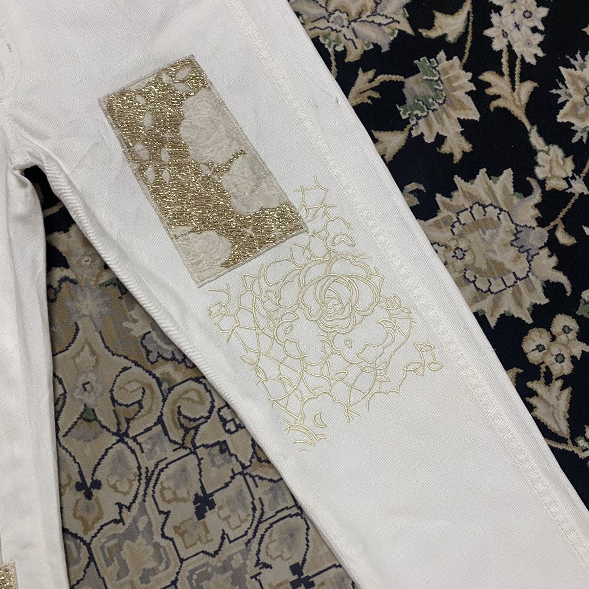 Designer × Stella McCartney Stella McCartney Gold Patchwork Embroidery Boyfriend Jeans Size 30" / US 8 / IT 44 - 10 Thumbnail