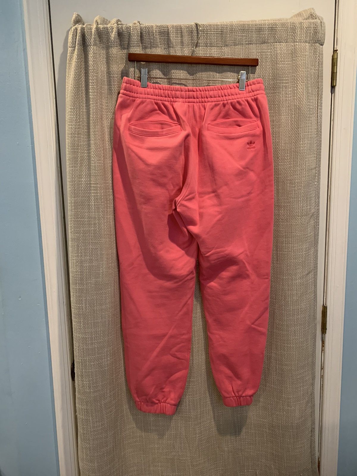 Adidas × Pharrell Pharell x Adidas Human Race Pink Sweatpants Size US 32 / EU 48 - 3 Thumbnail