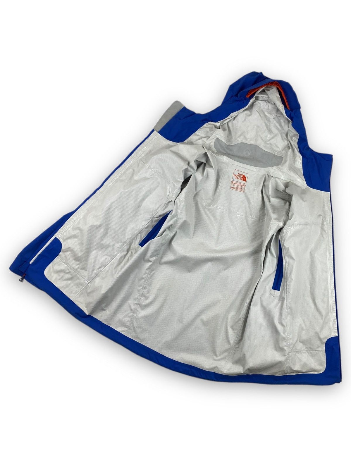 The North Face Mens The North Face HyVent 2.5L Jacket Size M Size US M / EU 48-50 / 2 - 11 Thumbnail
