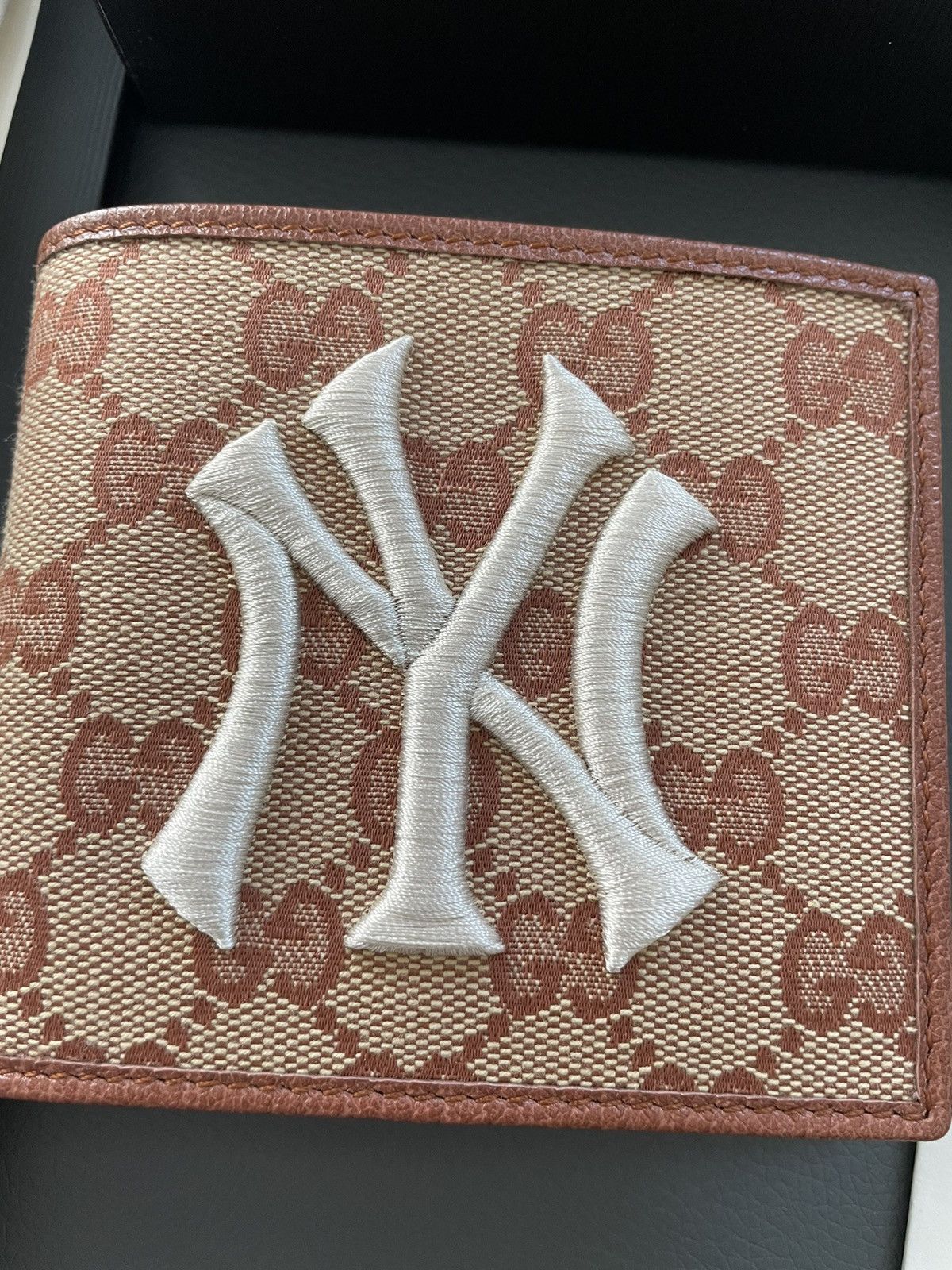 Gucci × New York Yankees Limited Edition Super Runway Gucci x Yankees Wallet Size ONE SIZE - 7 Thumbnail