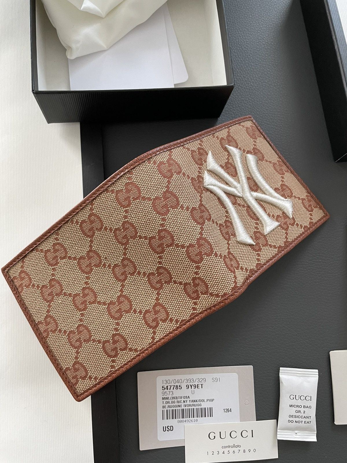 Gucci × New York Yankees Limited Edition Super Runway Gucci x Yankees Wallet Size ONE SIZE - 23 Thumbnail