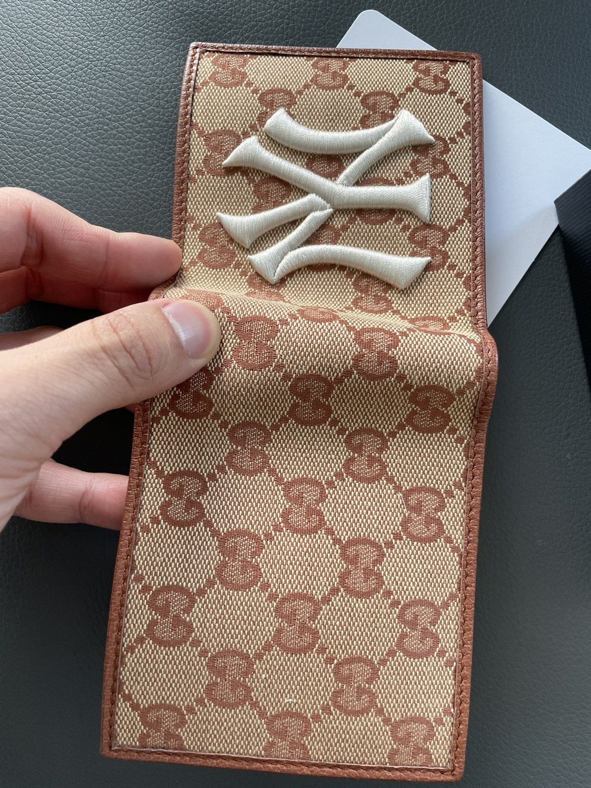 Gucci × New York Yankees Limited Edition Super Runway Gucci x Yankees Wallet Size ONE SIZE - 4 Thumbnail
