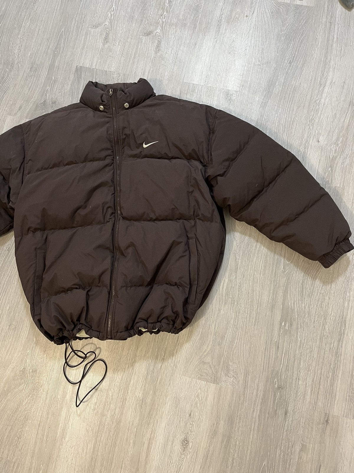 Nike Nike Vintage Y2K Brown Puffer Down Jacket Big Swoosh Logo Size US XL / EU 56 / 4 - 14 Thumbnail