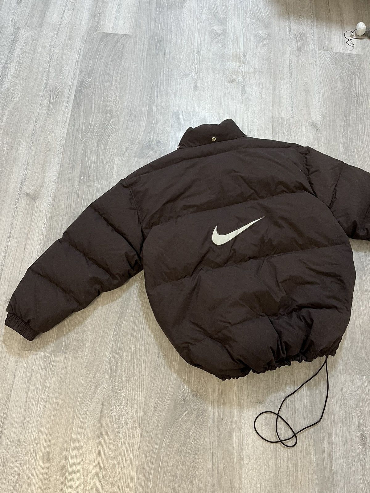 Nike Nike Vintage Y2K Brown Puffer Down Jacket Big Swoosh Logo Size US XL / EU 56 / 4 - 13 Thumbnail