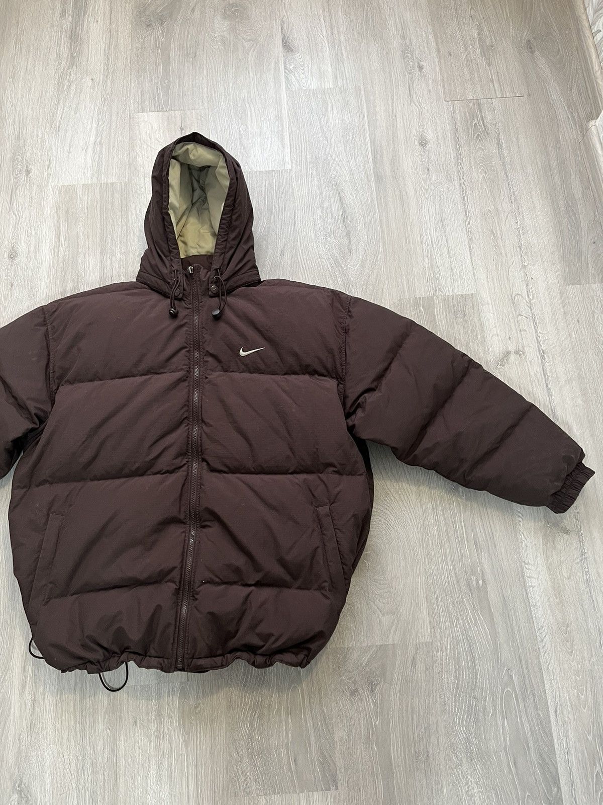 Nike Nike Vintage Y2K Brown Puffer Down Jacket Big Swoosh Logo Size US XL / EU 56 / 4 - 4 Thumbnail