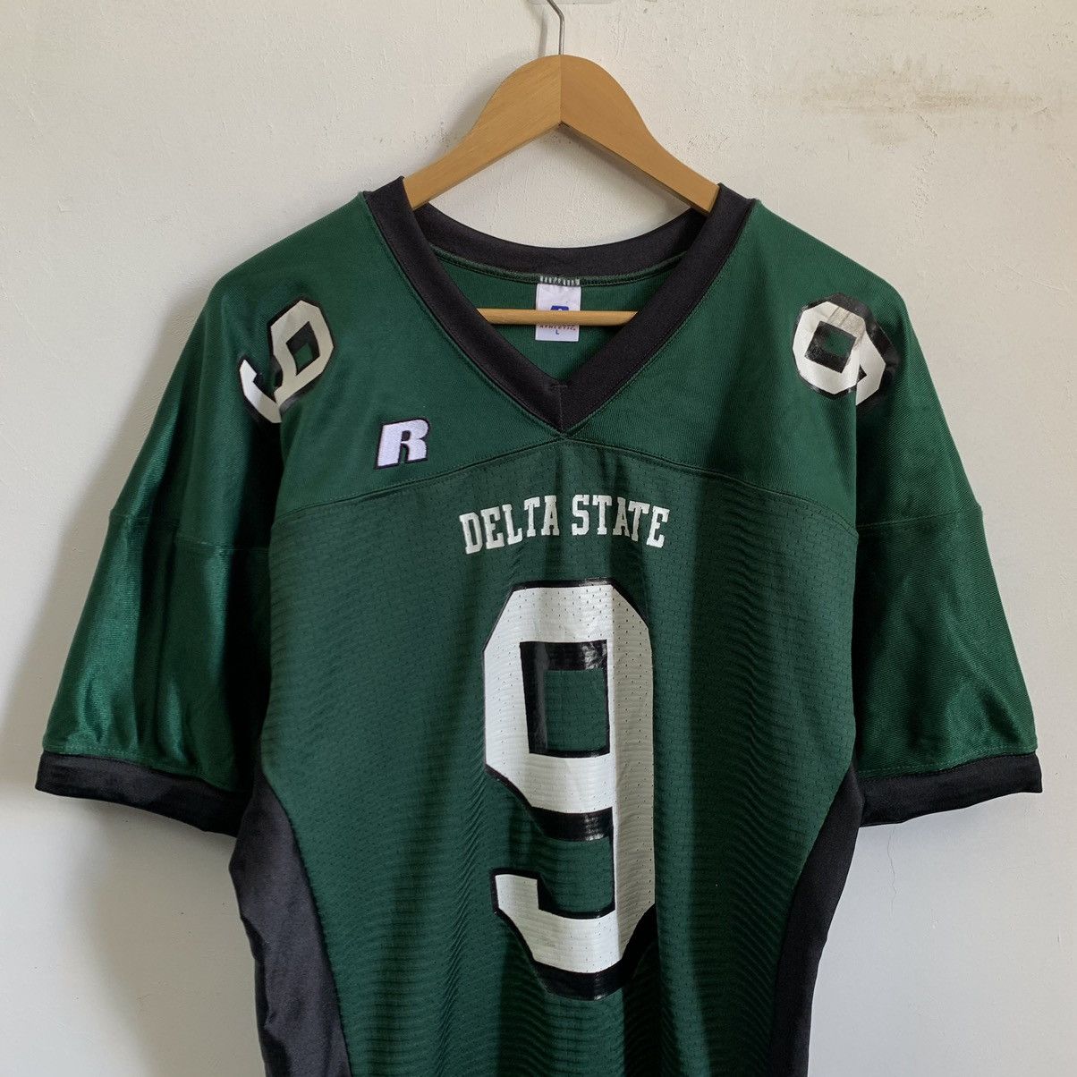 Russell Athletic Russell Athelic Delta State Jersey Size US L / EU 52-54 / 3 - 3 Thumbnail