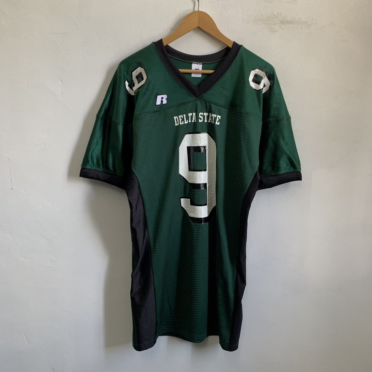 Russell Athletic Russell Athelic Delta State Jersey Size US L / EU 52-54 / 3 - 1 Thumbnail