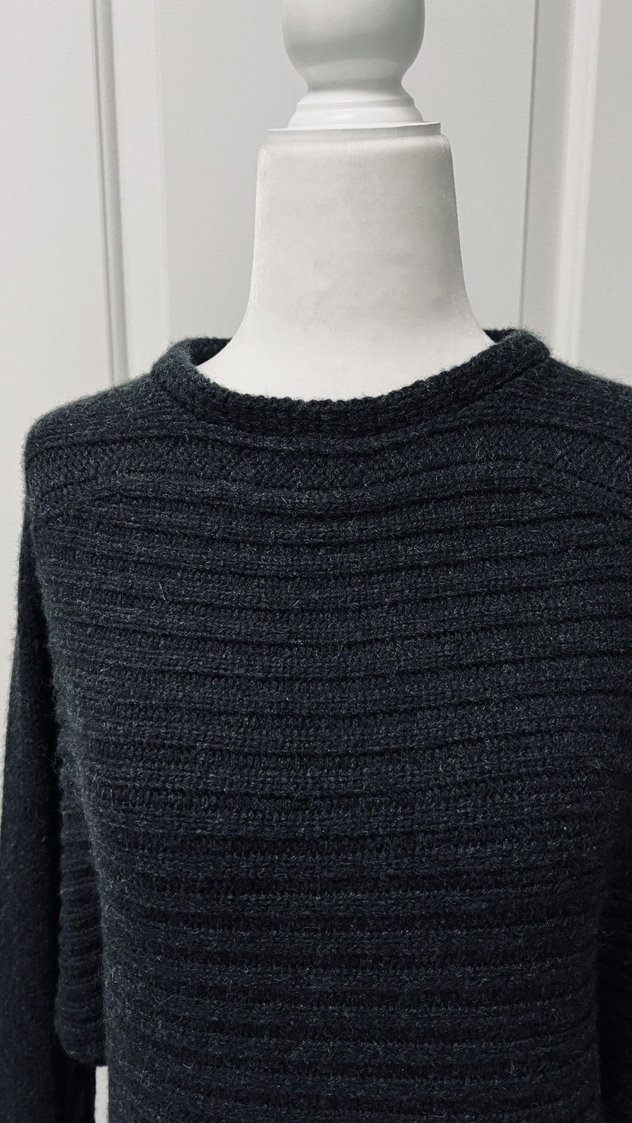 Helmut Lang NWOT Bat Sleeve Heavy Knit Elongated Sweater XS/S Size US XS / EU 42 / 0 - 9 Thumbnail