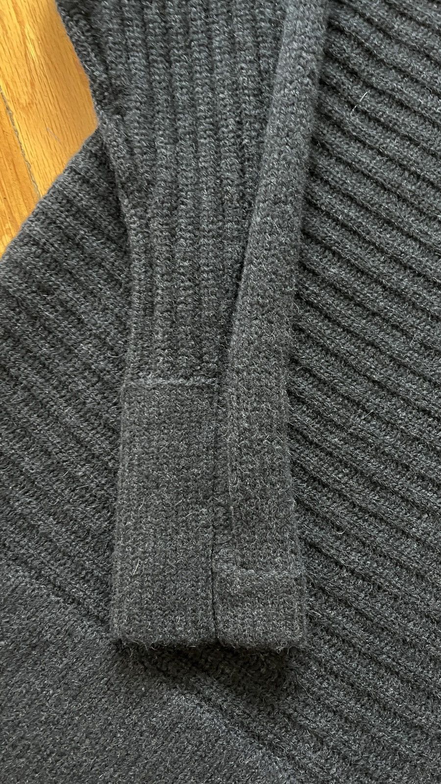 Helmut Lang NWOT Bat Sleeve Heavy Knit Elongated Sweater XS/S Size US XS / EU 42 / 0 - 15 Thumbnail