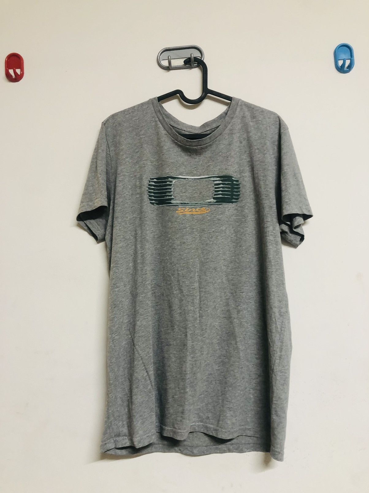 Oakley y2k archive vintege T-Shirts
