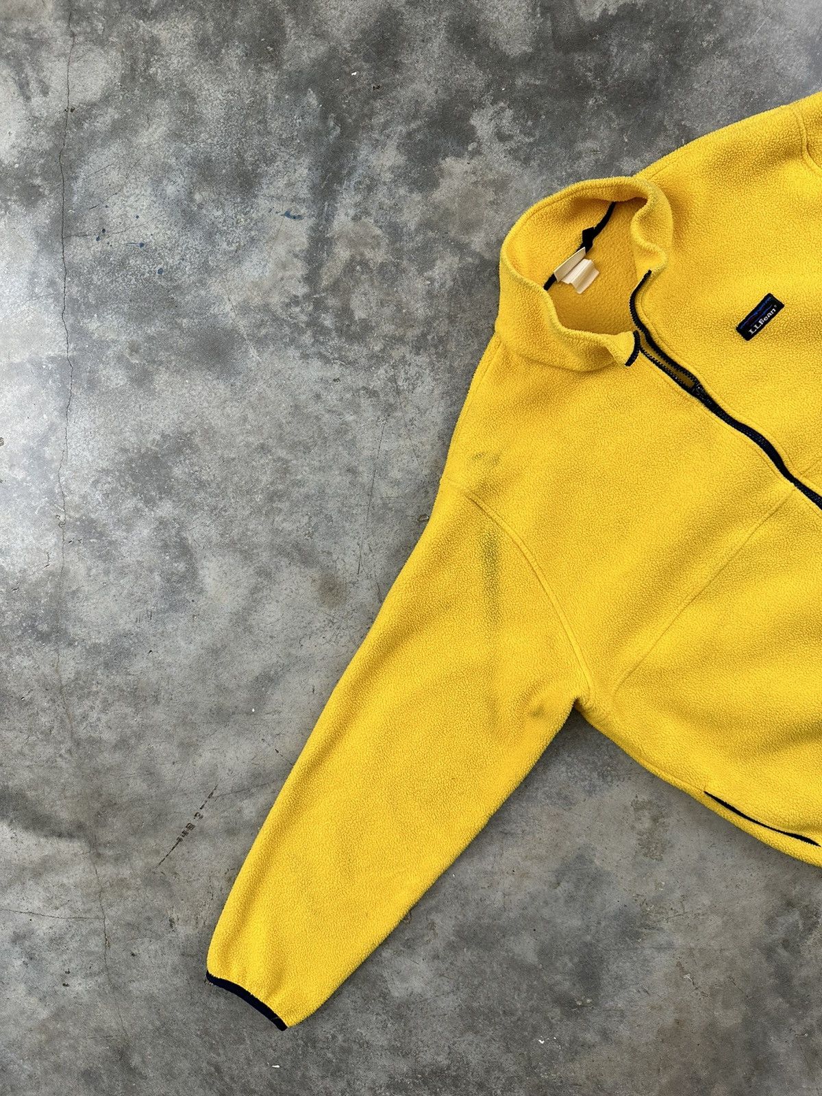 L.L. Bean L.L. Bean Yellow Logo Zip Fleece Jacket Sz. XL LL USA 90s Size US XL / EU 56 / 4 - 4 Thumbnail