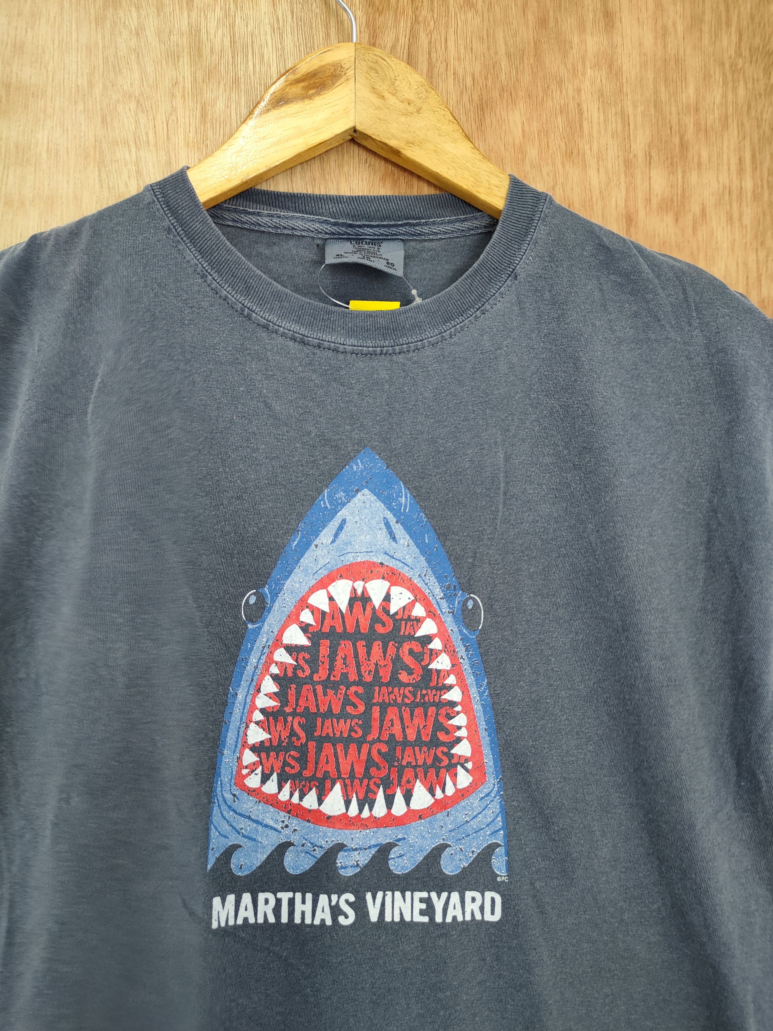 Vintage DLL Martha's Vine Yard Jaws big logo movie vintage tee #998 Size US M / EU 48-50 / 2 - 4 Thumbnail