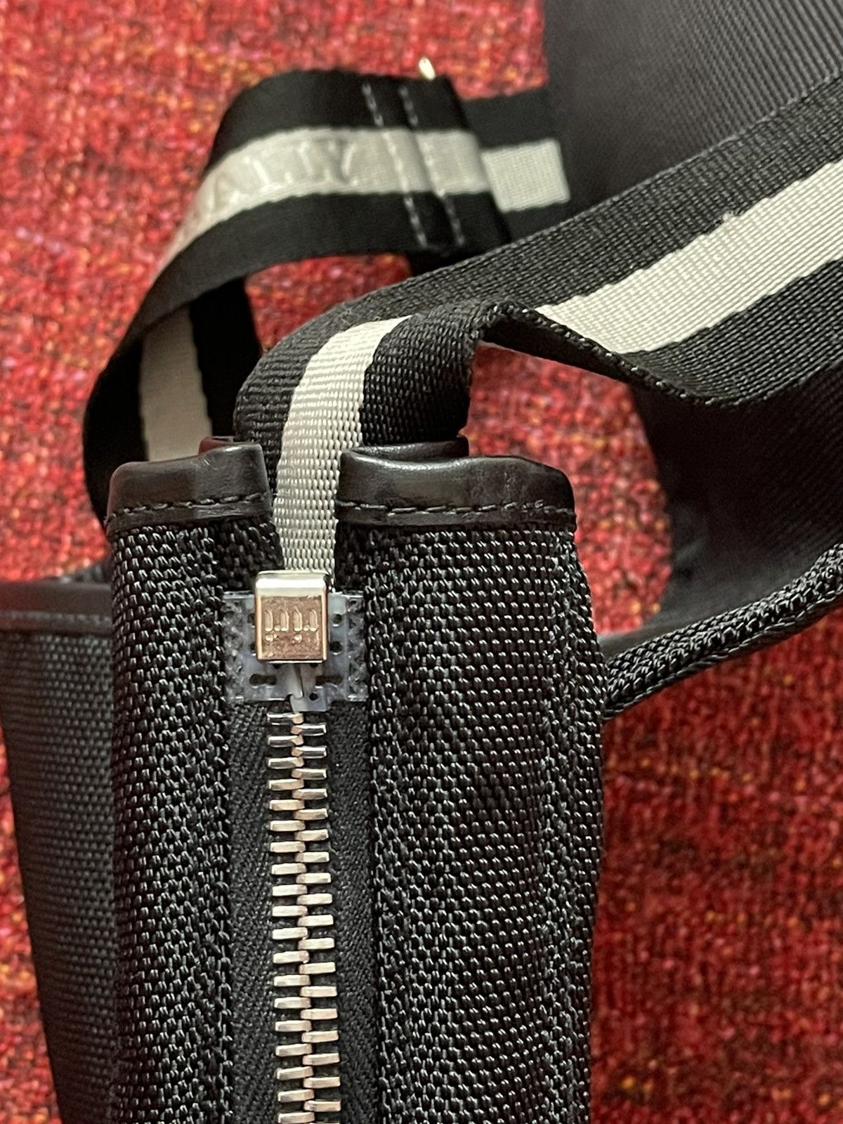 Bally × Designer Bally bag with leather elements Size ONE SIZE - 9 Thumbnail