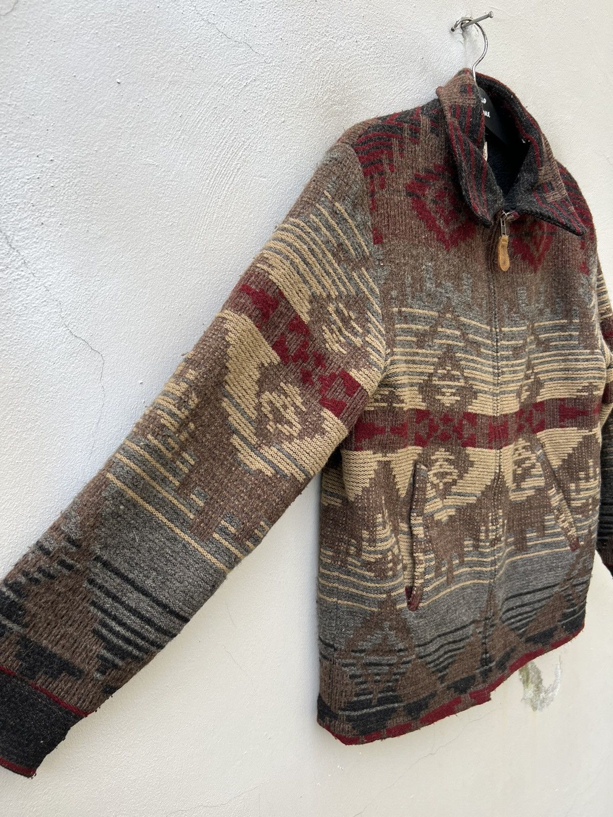 Vintage × Woolrich Woolen Mills Vintage 90s Woolrich Sherpa Lined Navajo Wool Jacket Winter Size US M / EU 48-50 / 2 - 13 Thumbnail