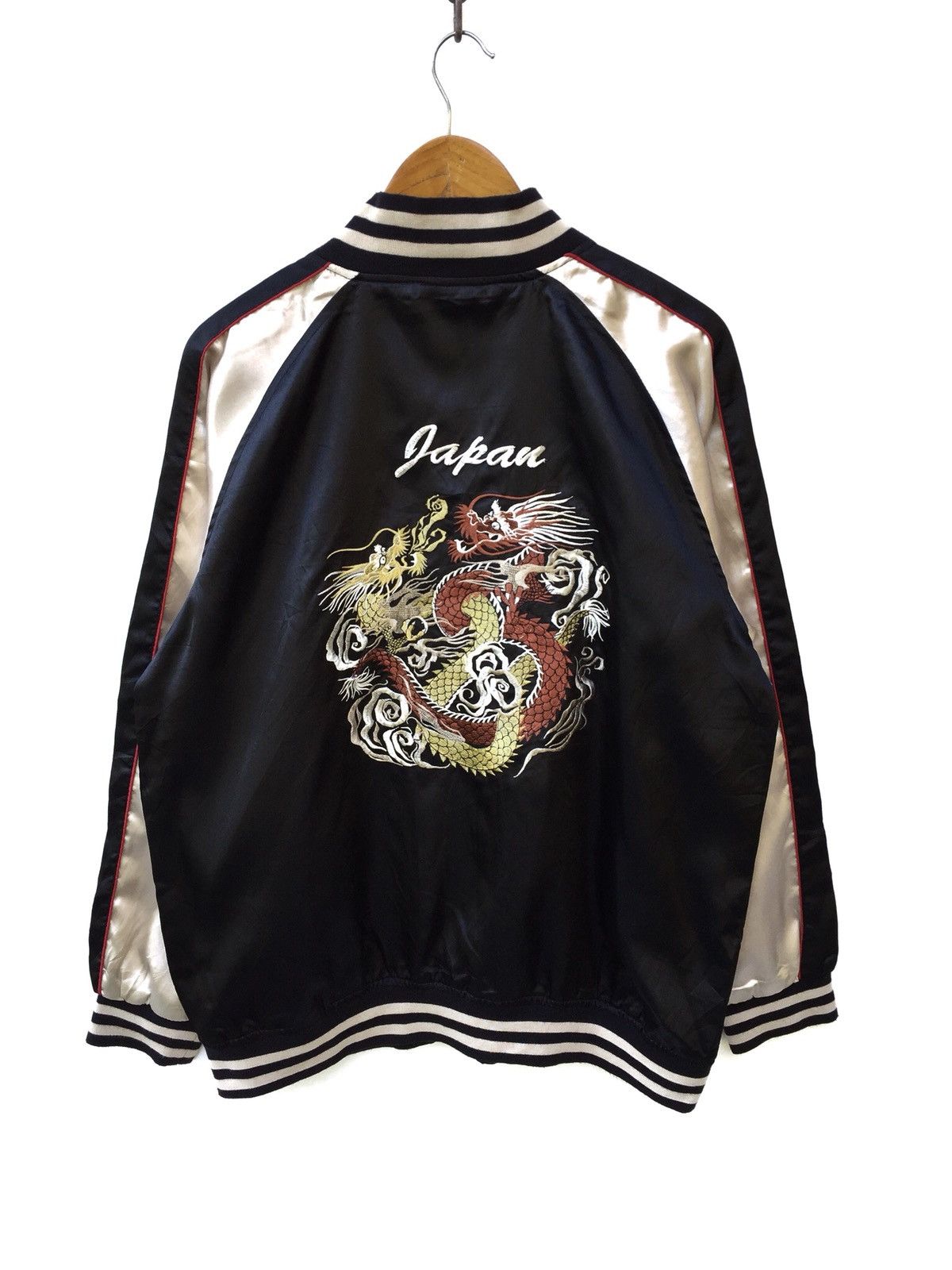 Japanese Brand Vintage Sukajan Dragon Satin Bomber Jacket Size US L / EU 52-54 / 3 - 1 Thumbnail