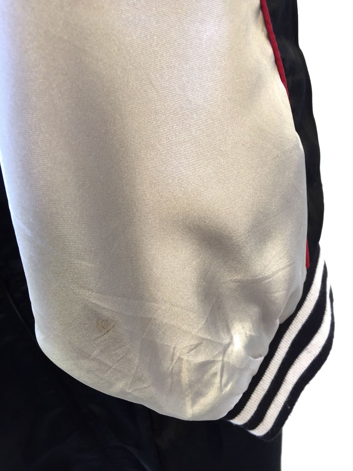 Japanese Brand Vintage Sukajan Dragon Satin Bomber Jacket Size US L / EU 52-54 / 3 - 6 Thumbnail