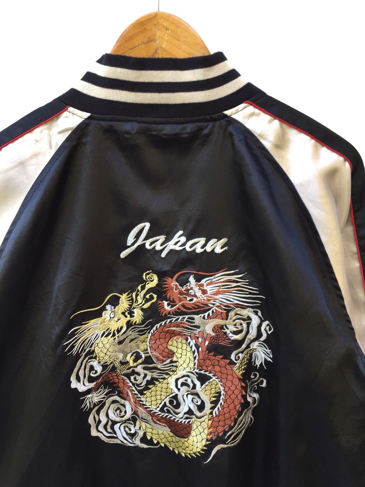 Japanese Brand Vintage Sukajan Dragon Satin Bomber Jacket Size US L / EU 52-54 / 3 - 4 Thumbnail