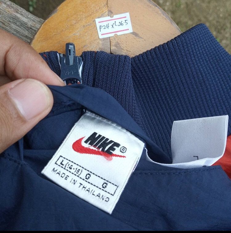 Nike Vintage Nike Swoosh Reversible Half zipper Windbreaker Size US M / EU 48-50 / 2 - 6 Thumbnail