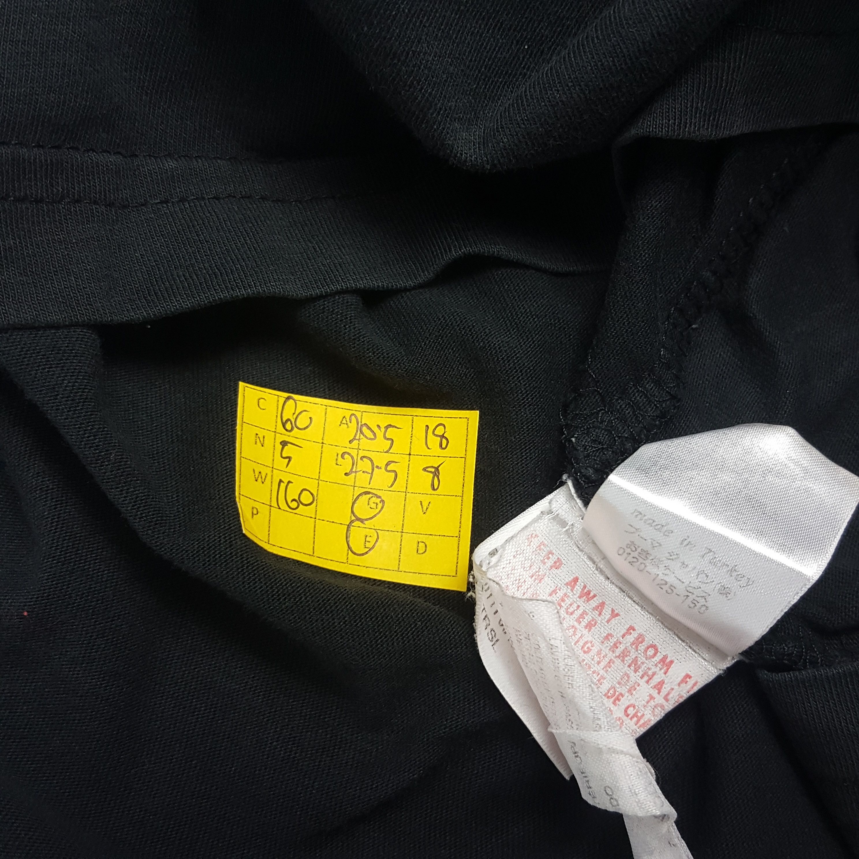 Hussein Chalayan × Puma × Vintage Vintage PUMA by HUSSEIN CHALAYAN Designer T-Shirt Size US M / EU 48-50 / 2 - 4 Thumbnail