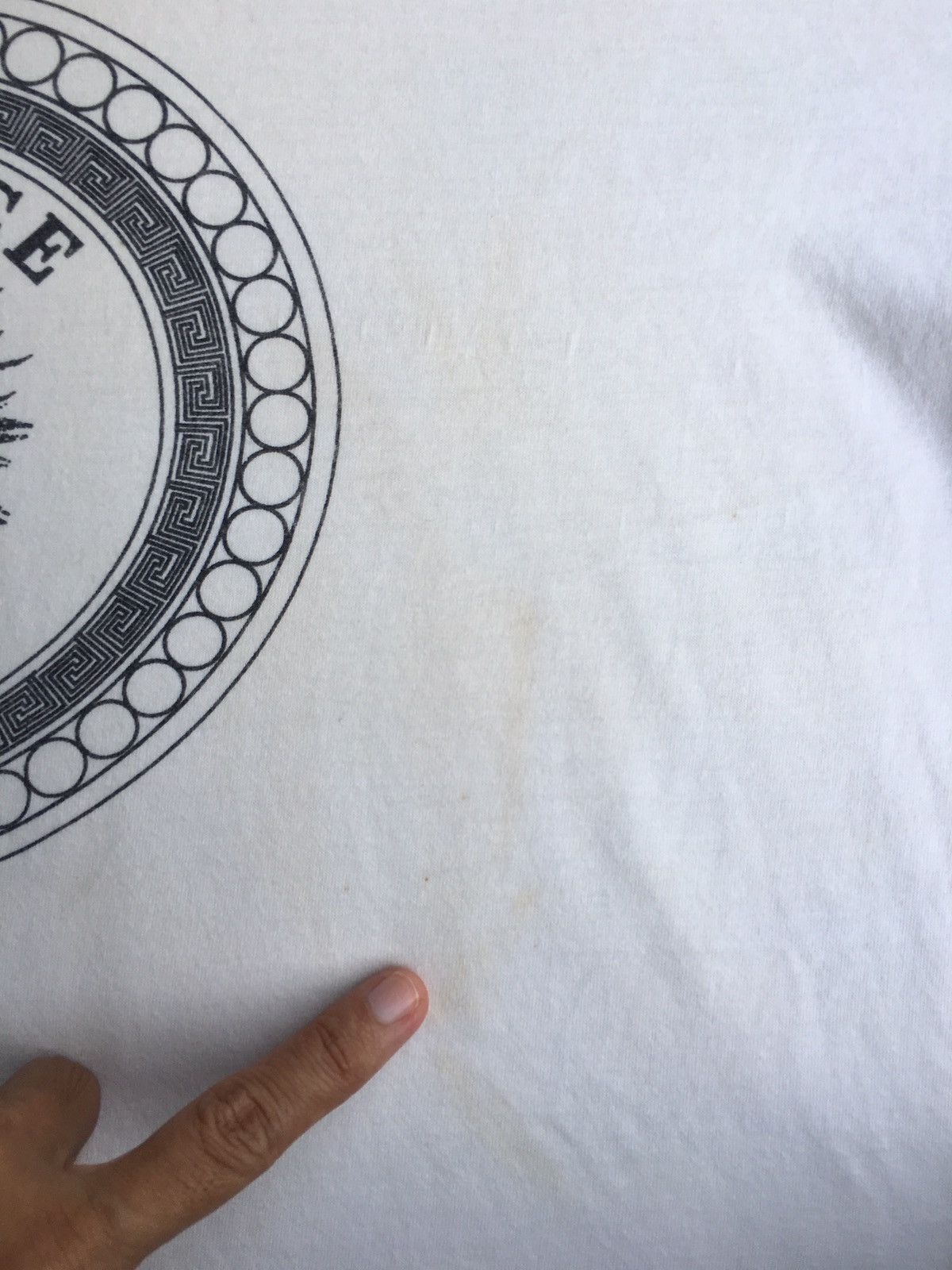 Versace Rare Vintage Versace Medusa Big Logo Tshirt Size US L / EU 52-54 / 3 - 8 Thumbnail